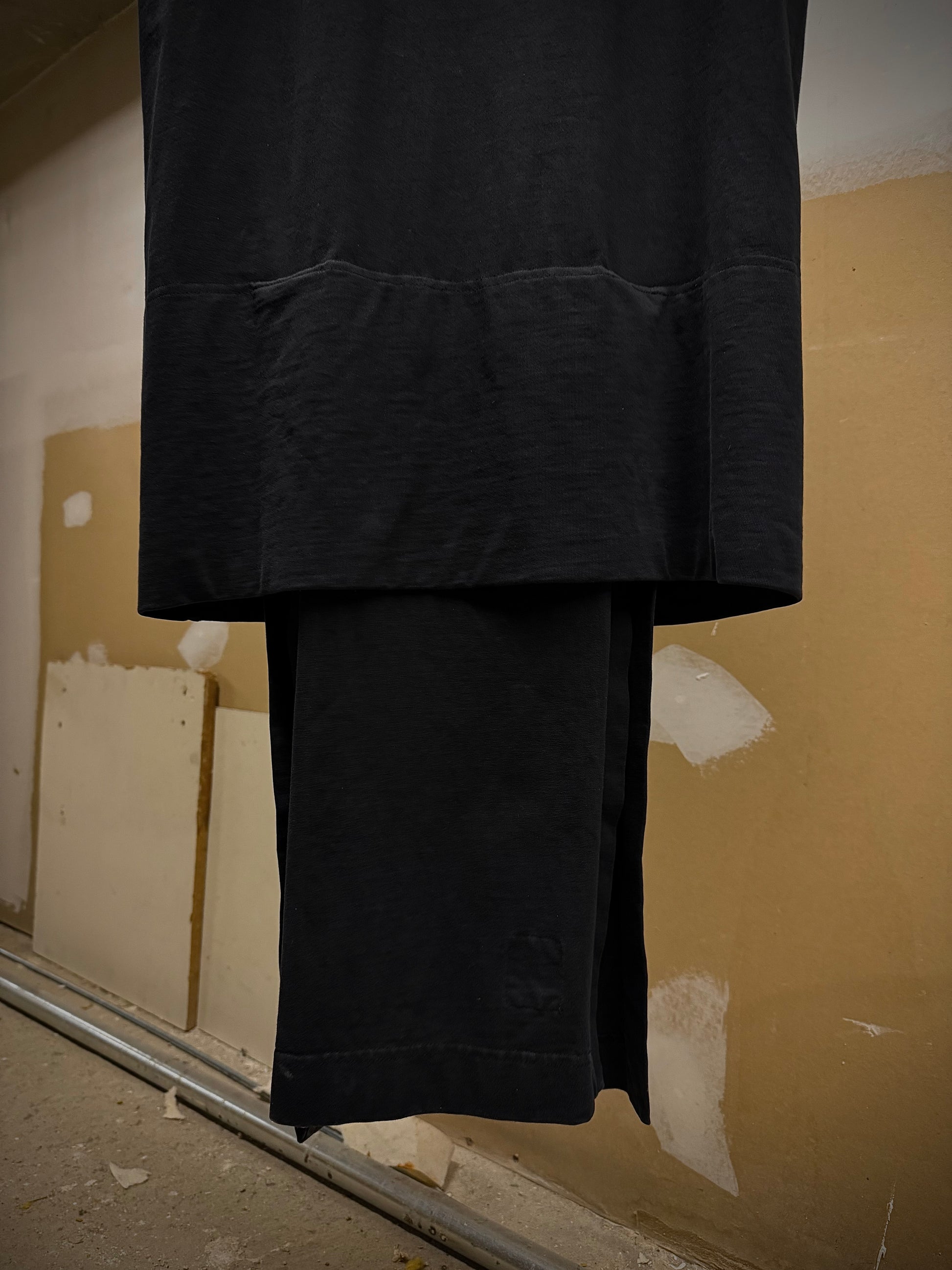 Rick Owens DRKSHDW AW12 "MOUNTAIN" Druid Hood Long Flap Tank Top detail | DRIEW GARMENTS