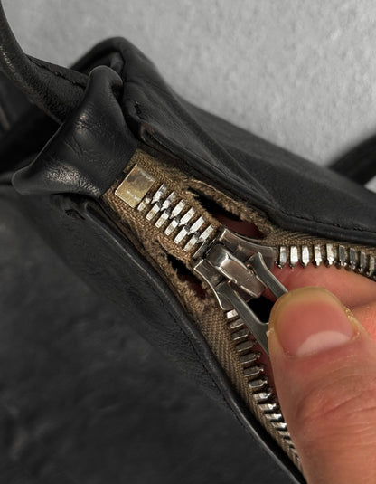 GUIDI 'PKT04' Small Kangaroo Leather 3-Pocket Sling Bag