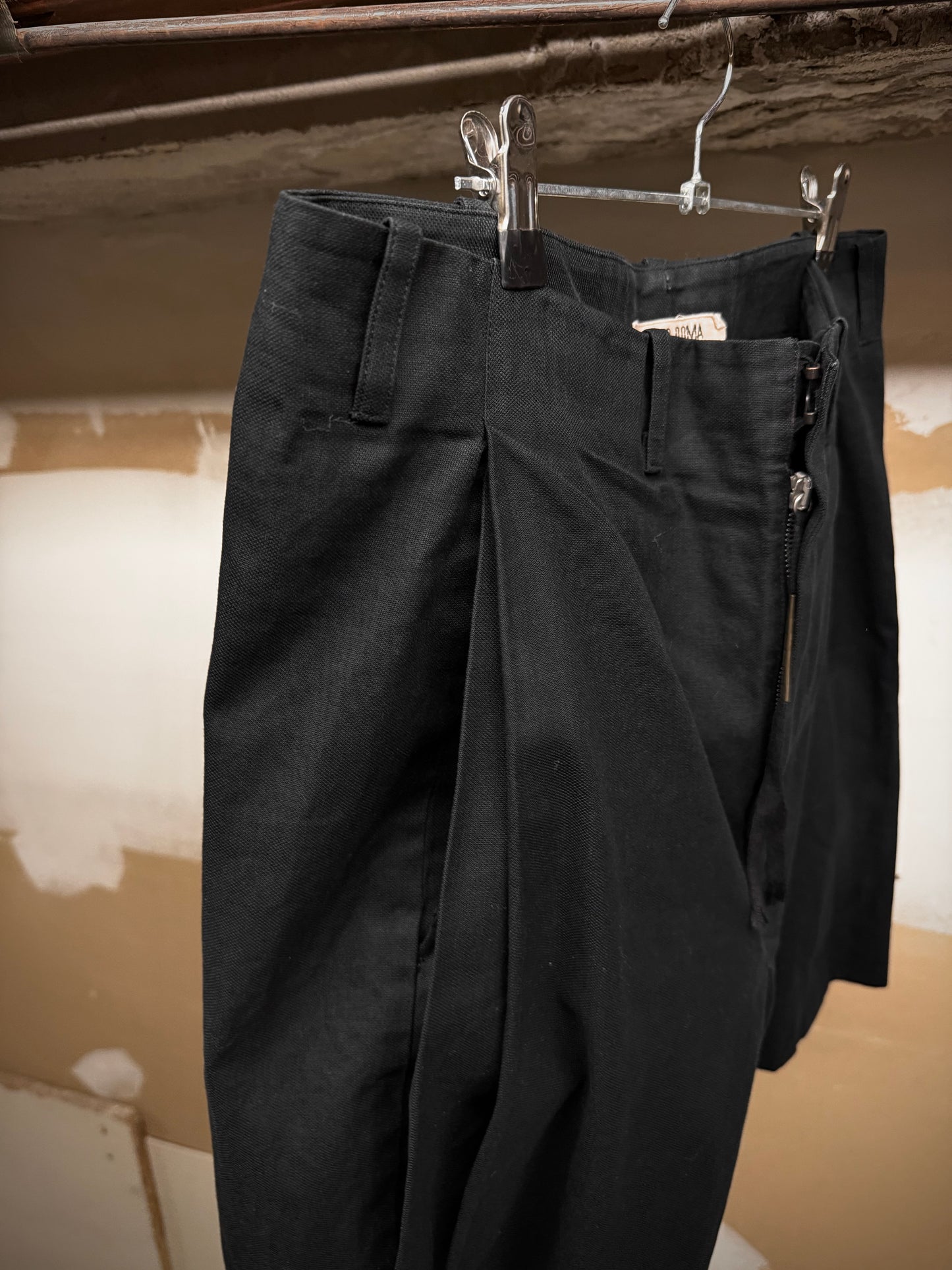 DAMIR DOMA SS09 Double Pleated Drop-crotch Shorts