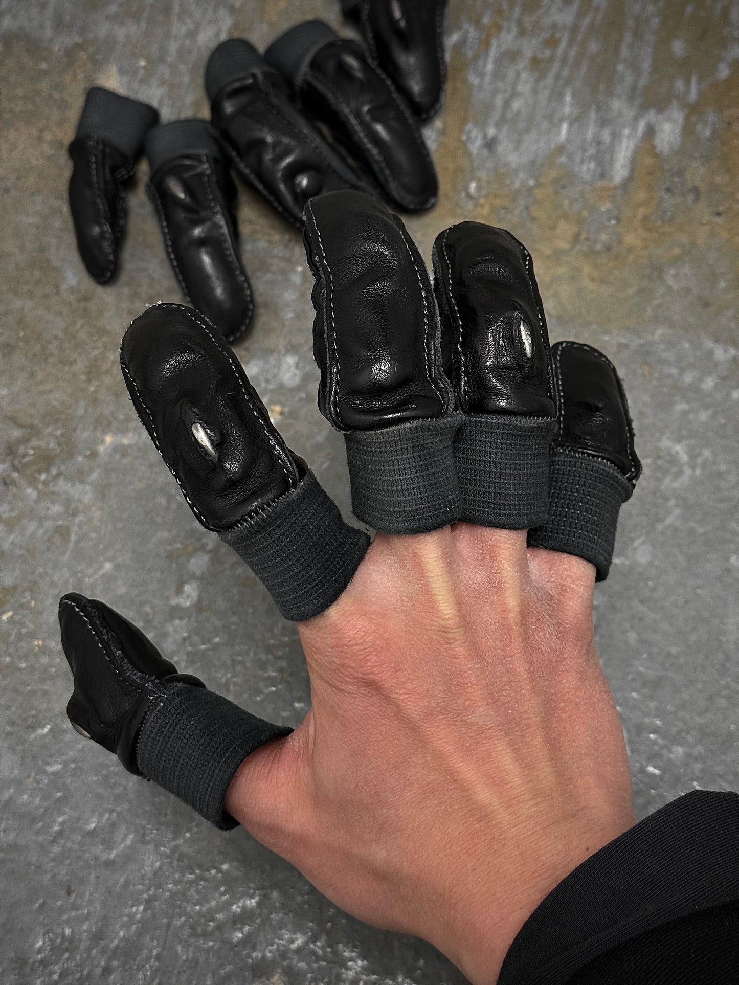 Carol Christian Poell 'AM/2596 ROOMS-PTC/010' Object-dyed Kangaroo Leather Prosthetic Fingers detail | DRIEW GARMENTS
