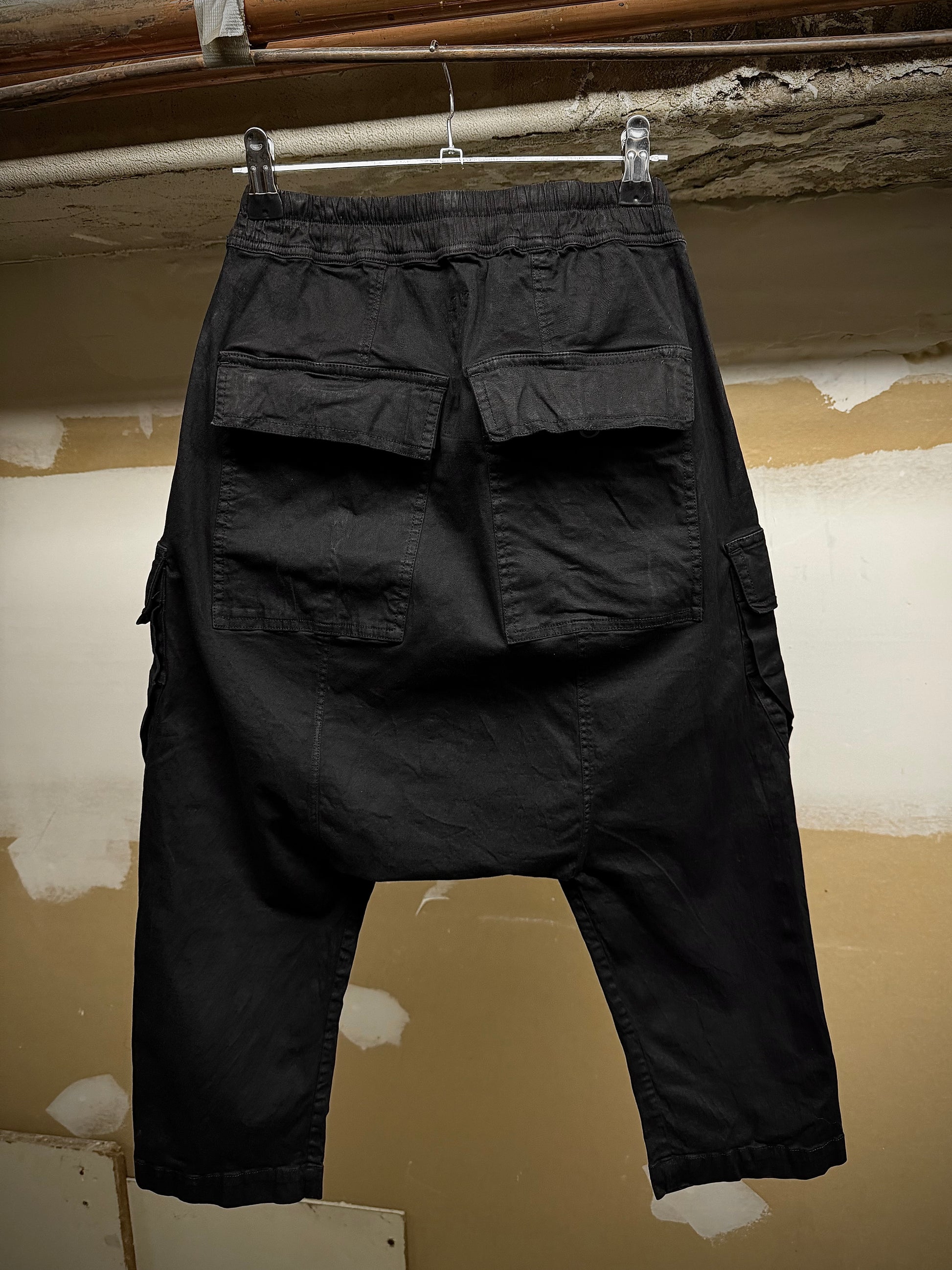 Rick Owens SS17 "WALRUS" Drop-crotch Cargo Capris detail | DRIEW GARMENTS