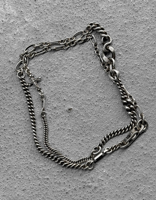 WERKSTATT:MÜNCHEN 'M3851' Faith Love Hope Chocker Silver Necklace