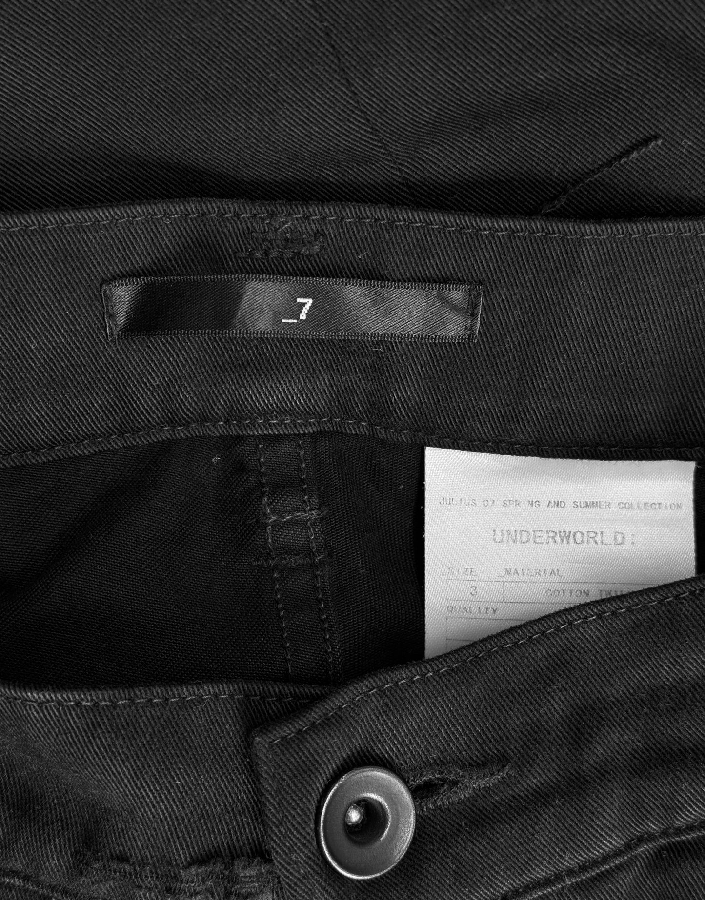 Julius_7 SS07 “UNDERWORLD;” Spiral Seam Cotton Twill Slim-fit Pants