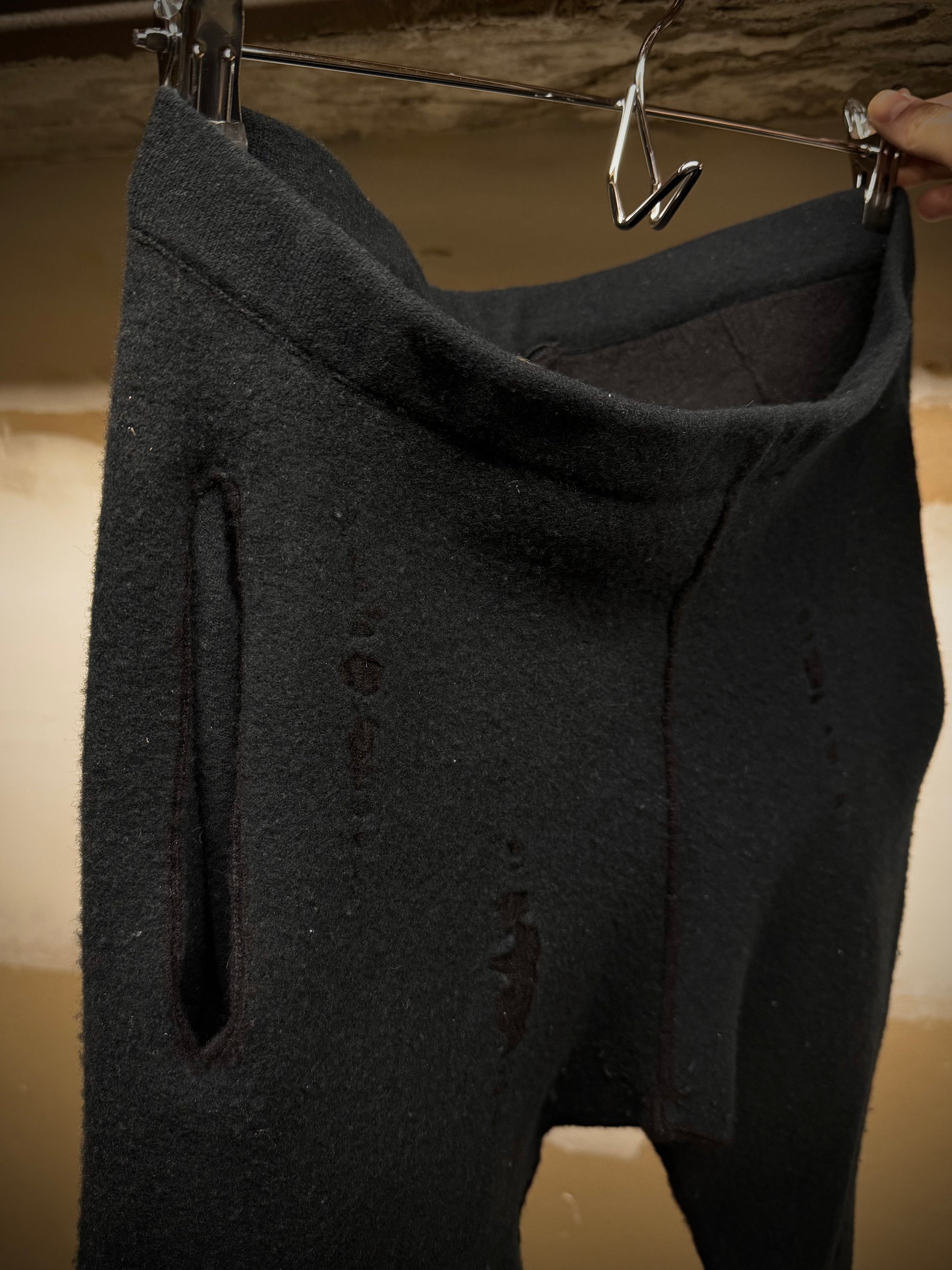 Label Under Construction ‘40YMPN74’ Distressed Lunar Cashmere Joggers detail | DRIEW GARMENTS
