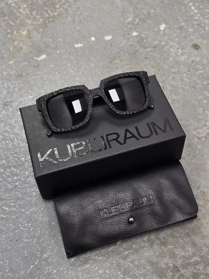 KUBORAUM Maske K3 Black Acetate Gradient Grey Sunglasses