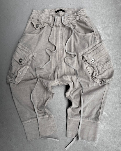 Julius_7 SS10 “neurbanvolker;” Drop-crotch Gas-Mask Cargo Shorts
