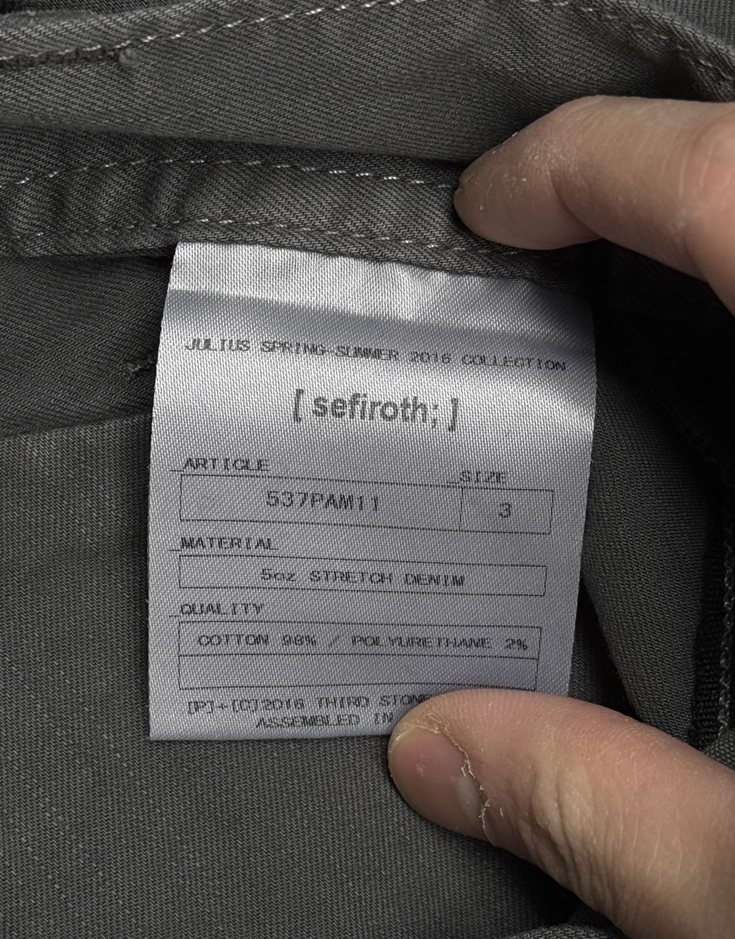 Julius_7 SS16 “sefiroth;” Grey Drop-crotch J-Cut Skinny Pants