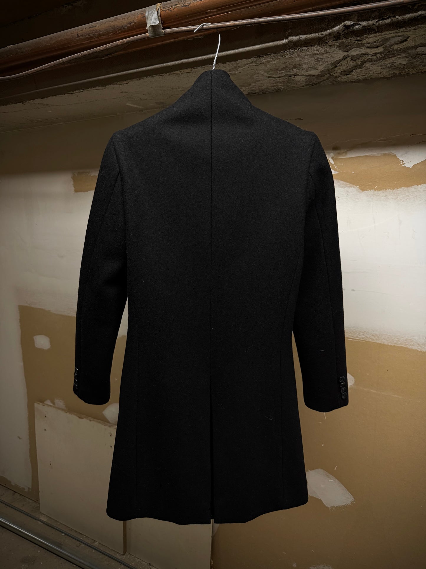 Attachment by Kazuyuki Kumagai Tailored Wool Short Coat detail | DRIEW GARMENTS