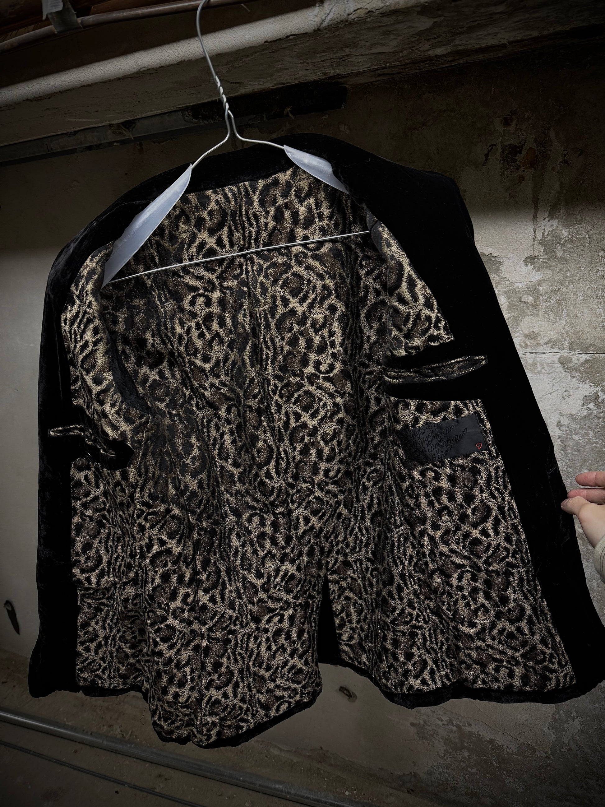 roen by Hiromu Takahara Early 00s Swarovski Crystal Stud Crushed Velvet Blazer detail | DRIEW GARMENTS
