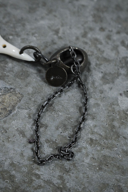 gunda Early 00s Shark Tooth .925 Silver Chain Necklace detail | DRIEW GARMENTS