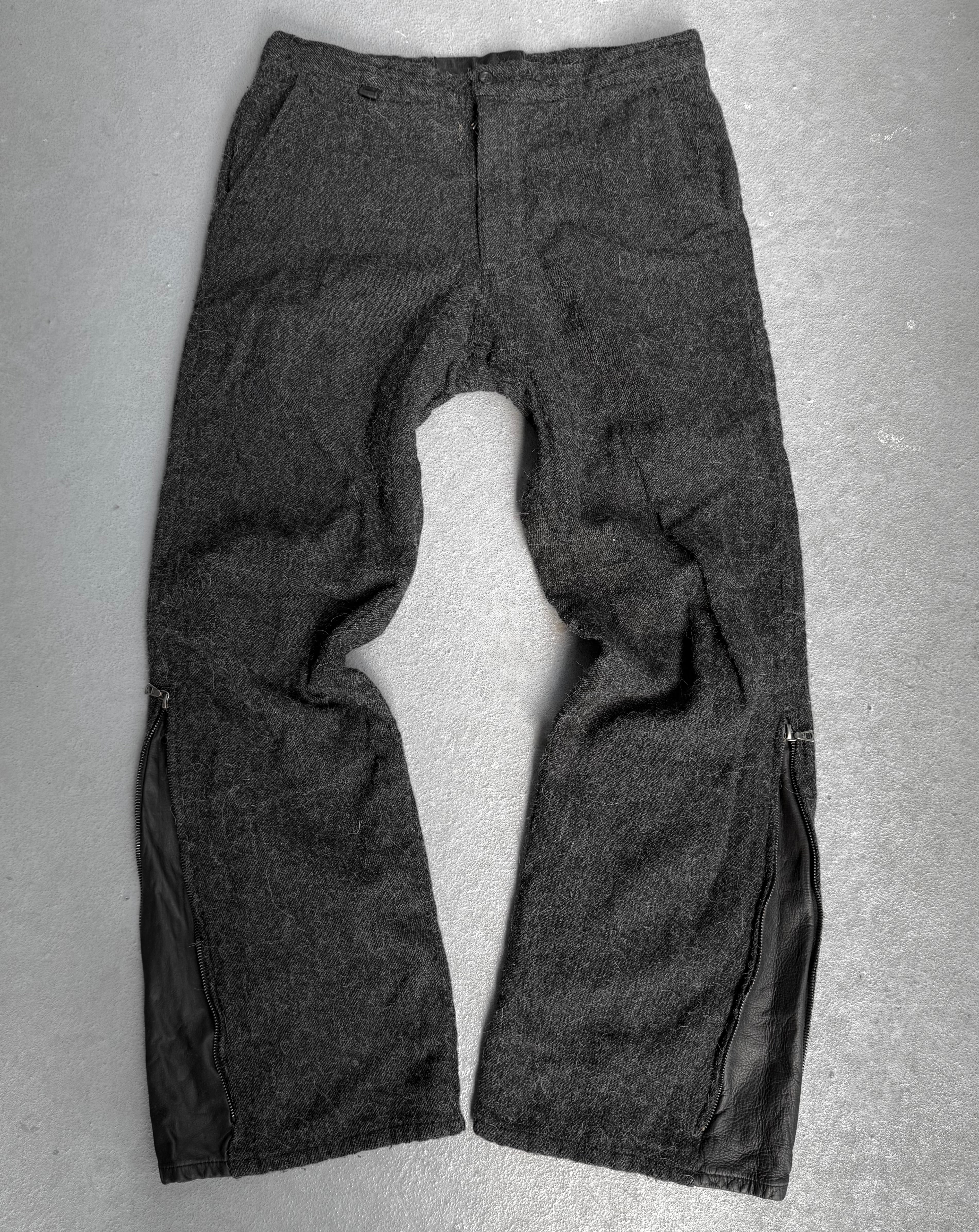 [希少] ISAMU KATAYAMA BACKLASH × SEVESKIG バックラッシュ×セヴシグ」コラボインスタレーション MAGAZINE