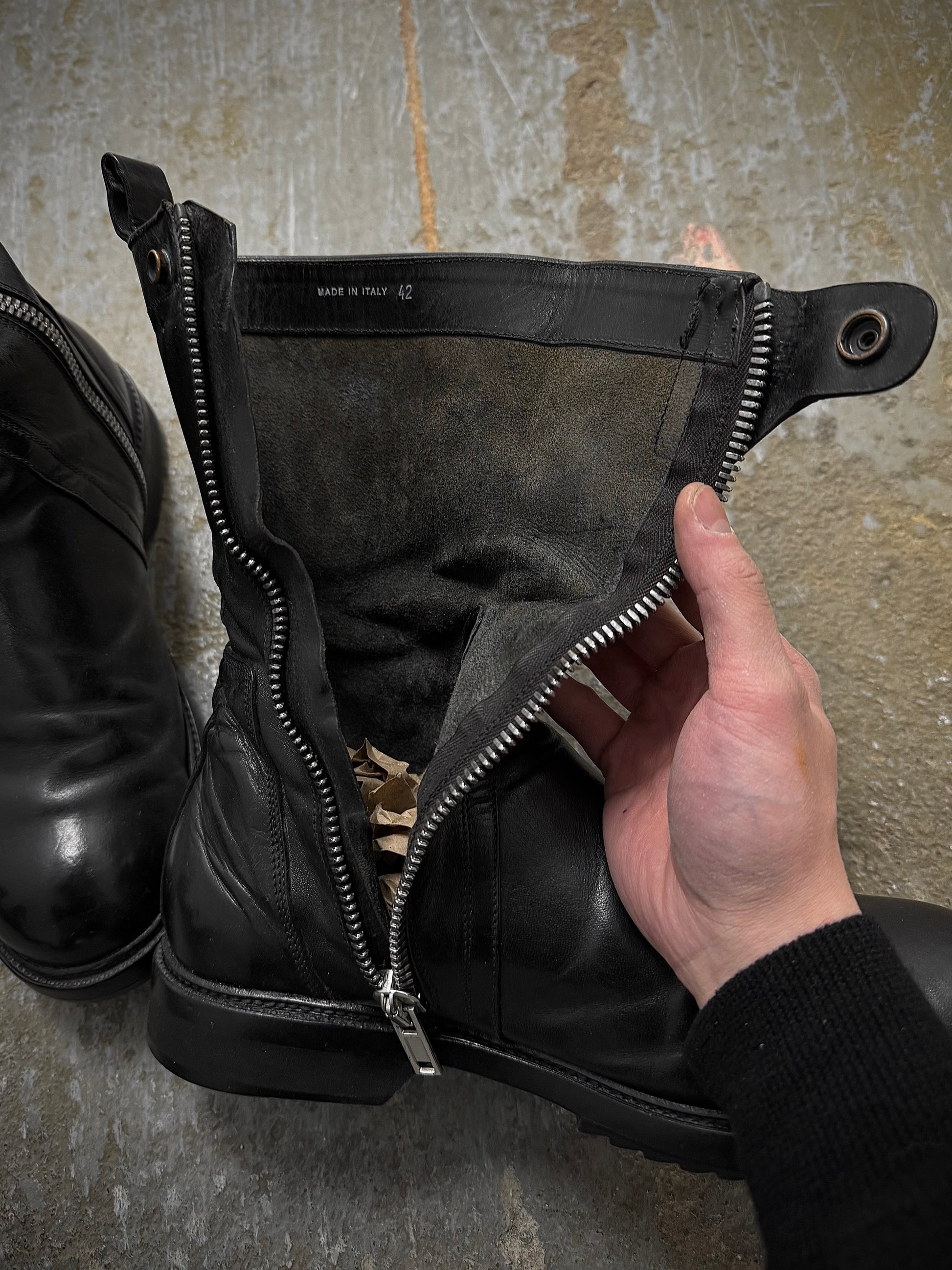 Rick Owens SS17 “WALRUS” Goodyear Flex Army Creeper Cow Leather Combat Boots detail | DRIEW GARMENTS