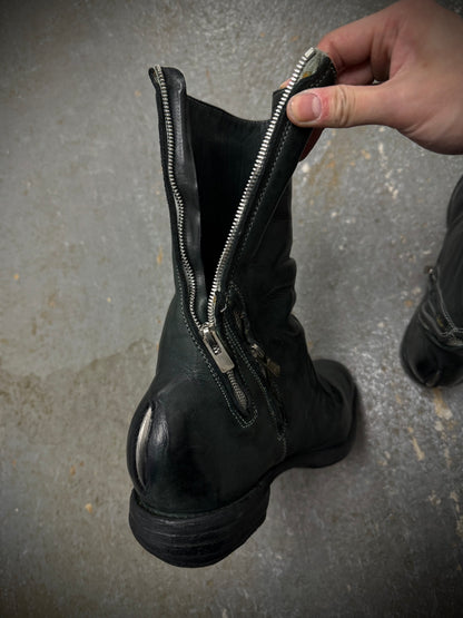 Carol Christian Poell 'AM/2757SP-IN CORSS-PTC/12' Object Dyed Goodyear Prosthetic Spur Biter Crimp Fr detail | DRIEW GARMENTS