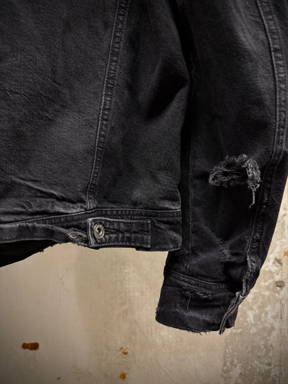 JULIUS _7 SS18 “Acid Glaciers;” Limited Edition Distressed 12oz Denim Trucker Jacket detail | DRIEW GARMENTS