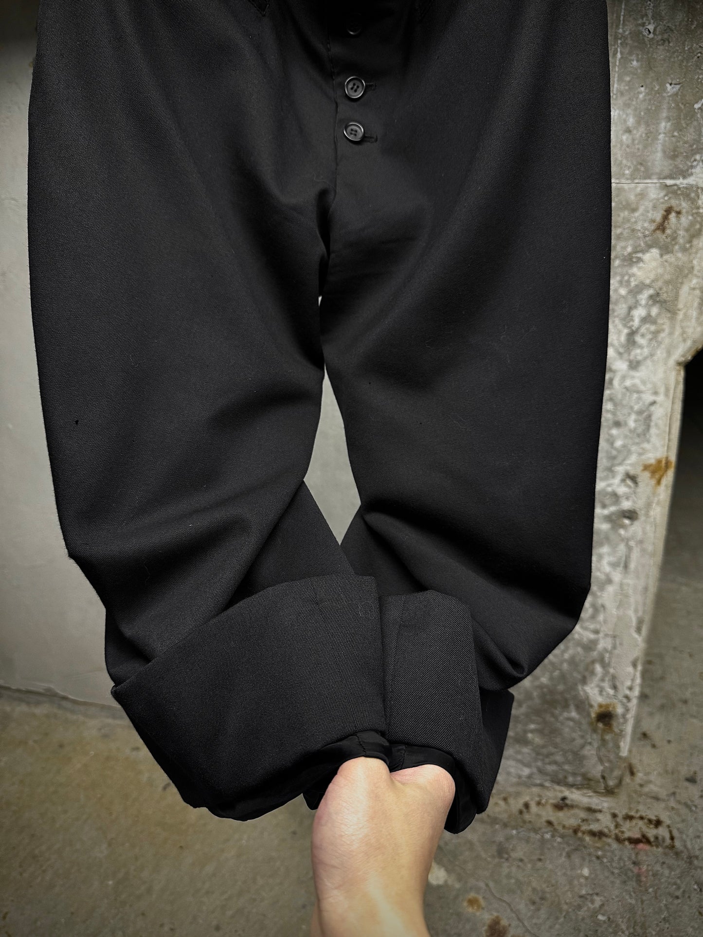 Christopher Nemeth Chistopher Nemeth 2010s Darted Knee Cuff Pants detail | DRIEW GARMENTS