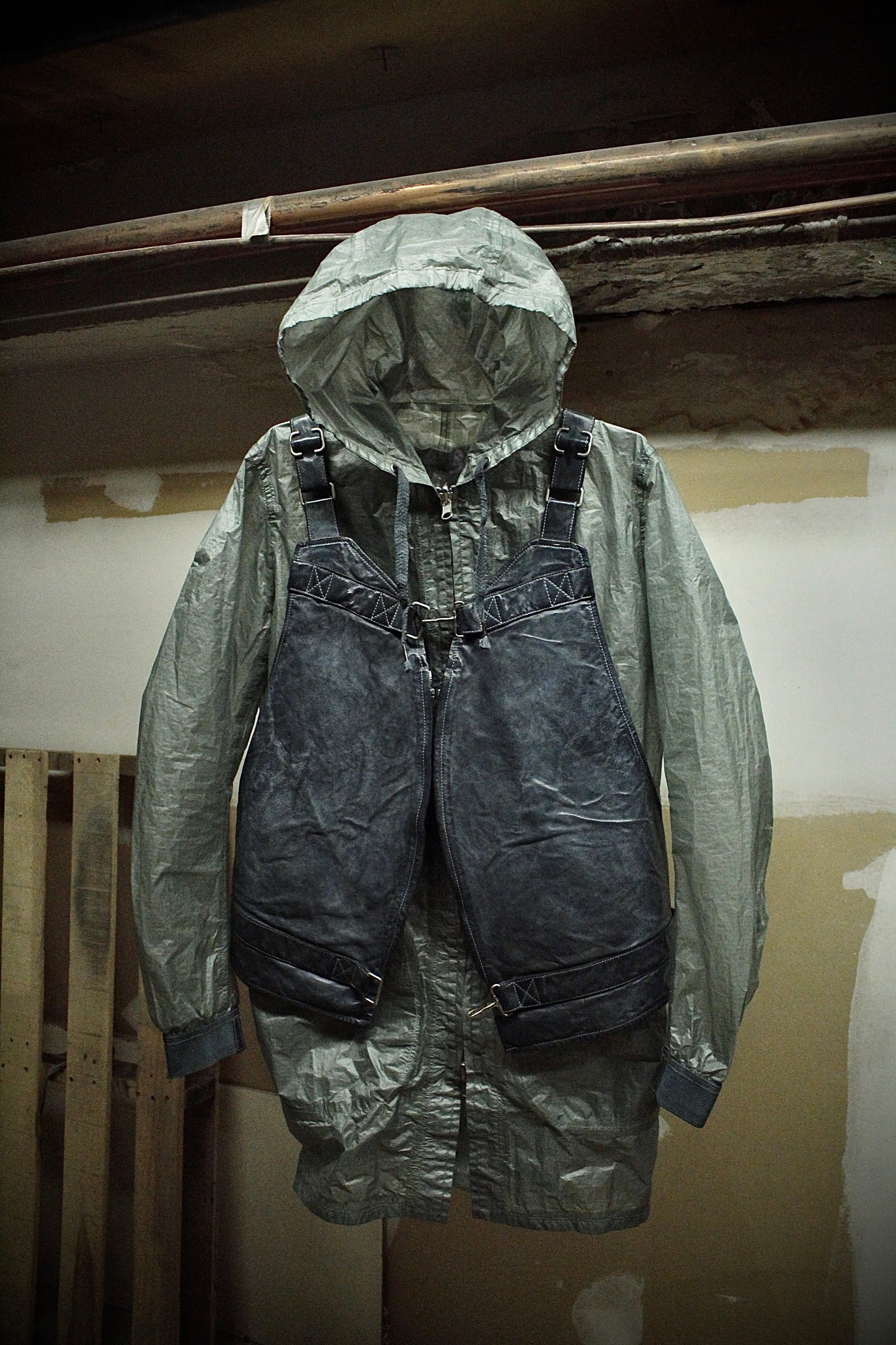 Carol Christian Poell 'VM/2423 ROOMS-PTC/29' Object-dyed Kangaroo Leather Parachute Vest Bag