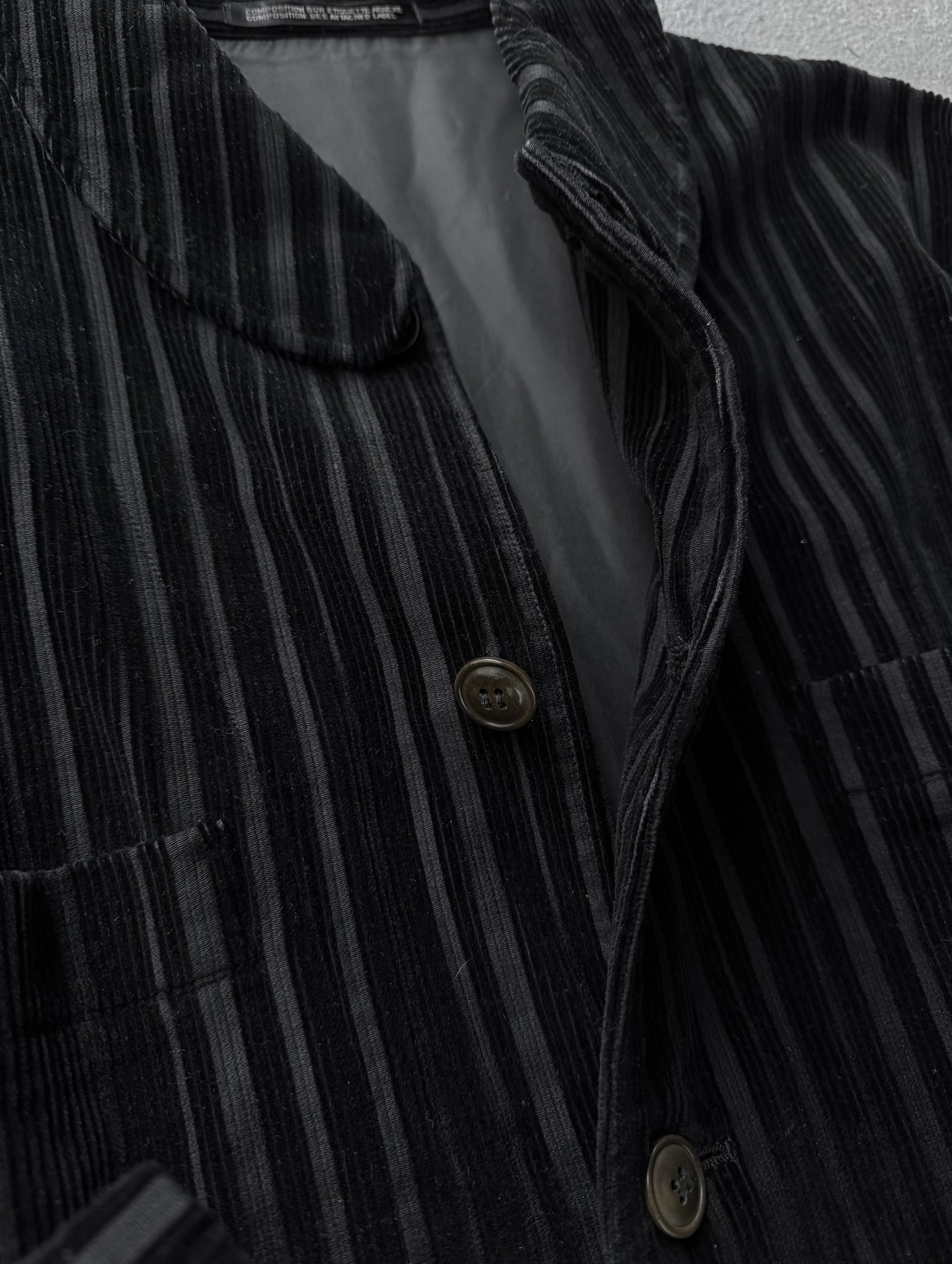 Yohji Yamamoto POUR HOMME AW96 Velvet Stripe Corduroy Oversized Coat detail | DRIEW GARMENTS