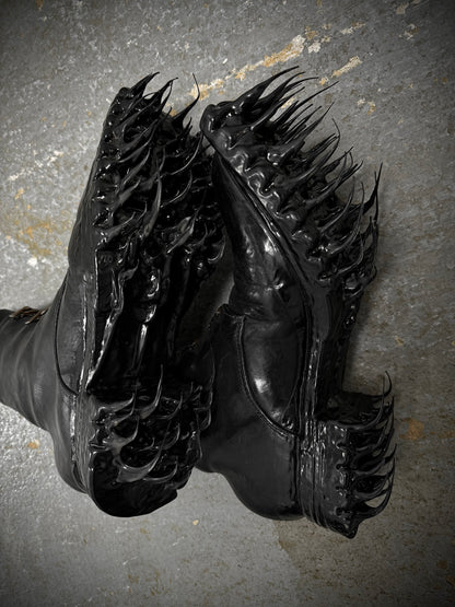 Carol Christian Poell ‘AM/2759SP-IN CORSS-PTC/010B’ Horse Leather Prosthetic Buckle Drip Boots