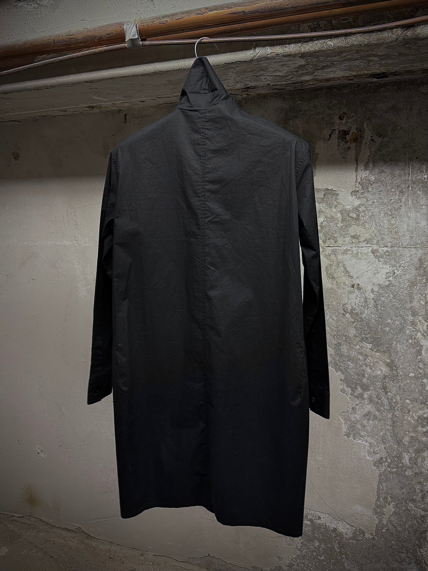 Yohji Yamamoto Y's by Yohji Yamamoto SS15 Twisted High Neck Collar Shirt detail | DRIEW GARMENTS
