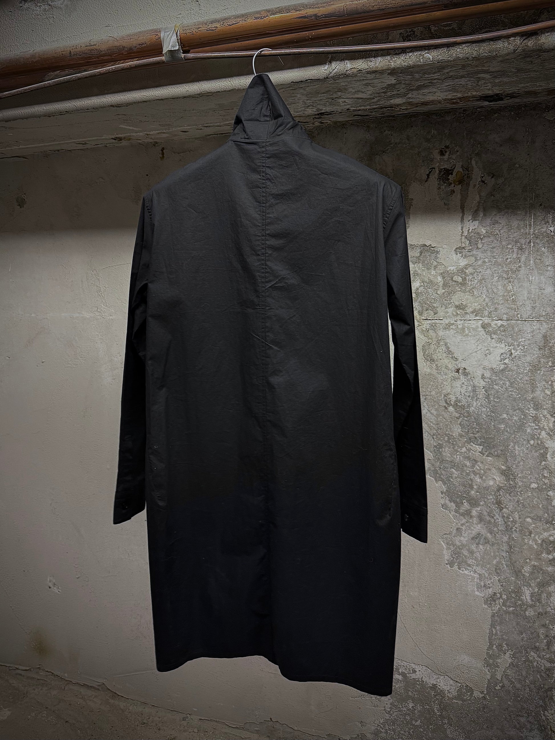 Yohji Yamamoto Y's by Yohji Yamamoto SS15 Twisted High Neck Collar Shirt detail | DRIEW GARMENTS