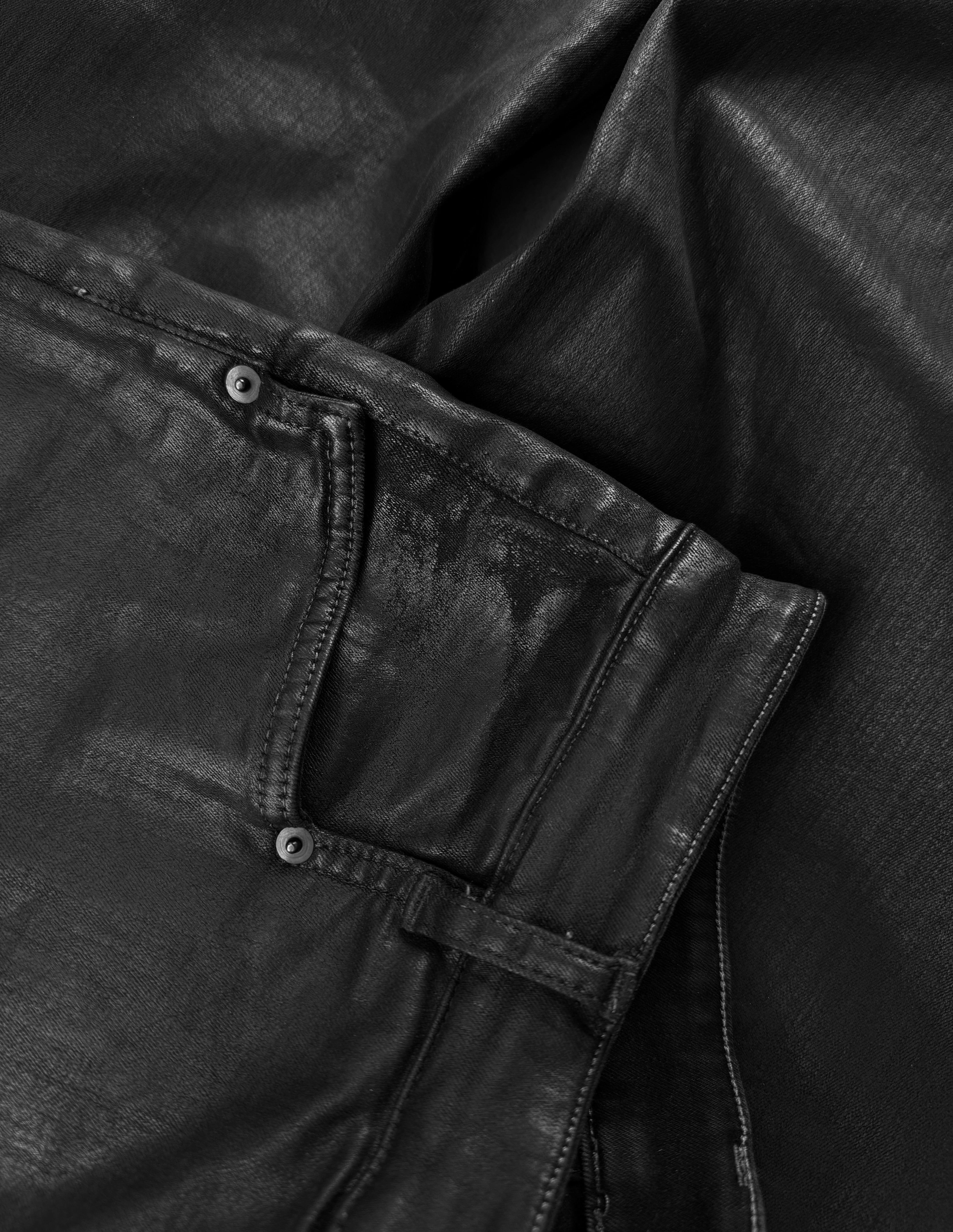 Rick Owens DRKSHDW AW18 Mastodon Waxed Denim | Size 28 – DRIEW