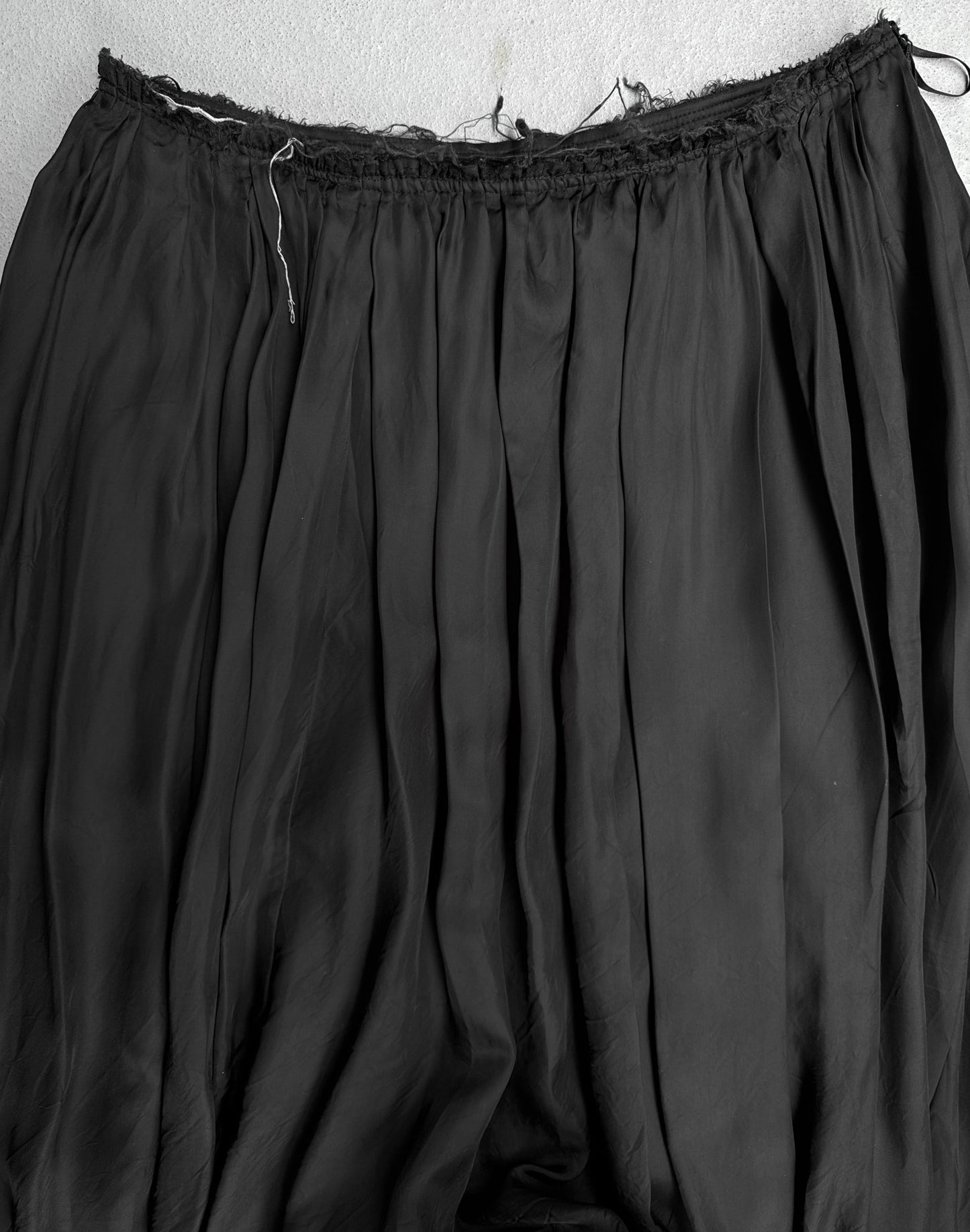 COMME des GARÇONS SS22 Pleated Balloon Pants