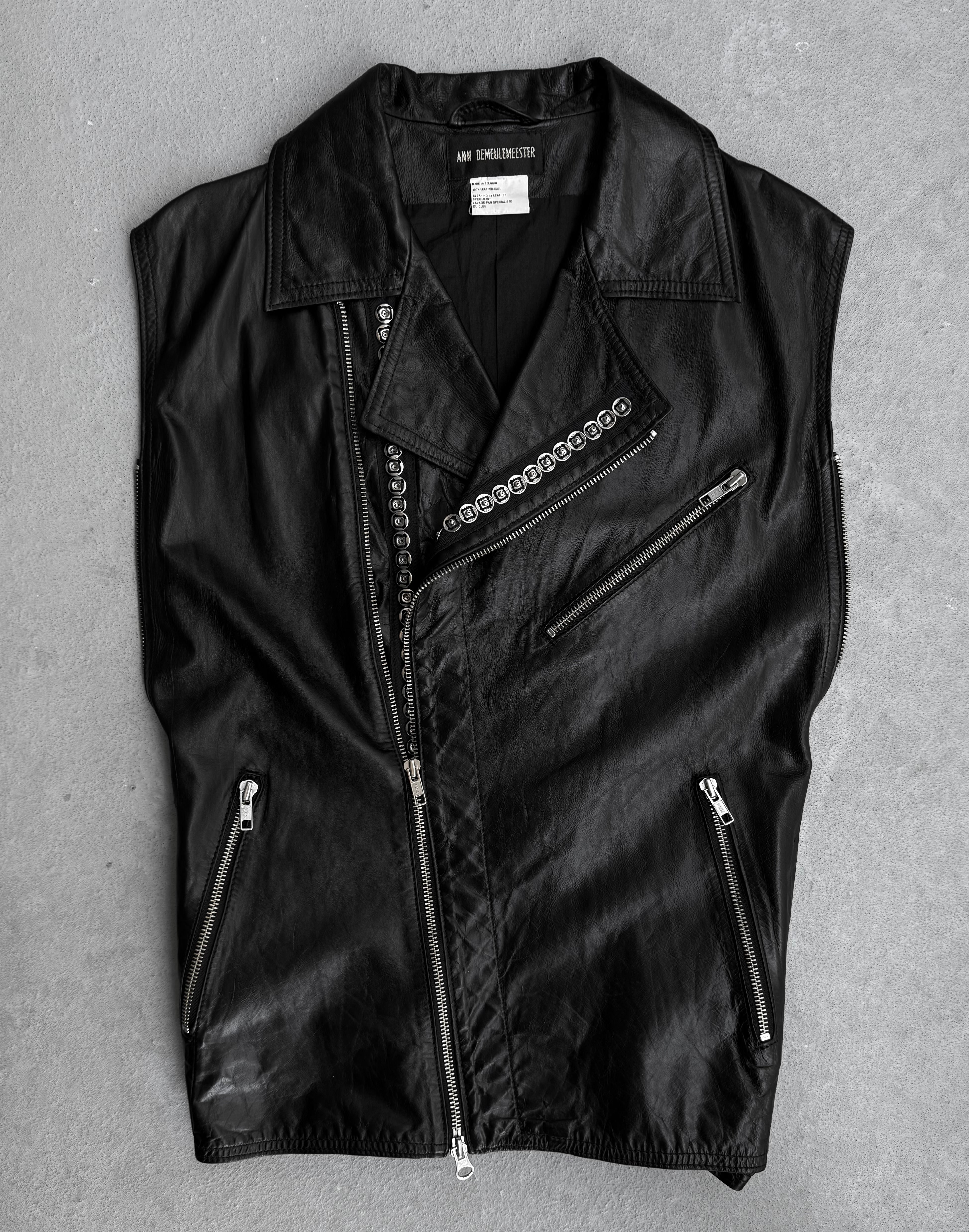 トップス ANN DEMEULEMEESTER leather vest silver Ann Demeulemeester for Men FW25 | H.LORENZO - Los Angeles