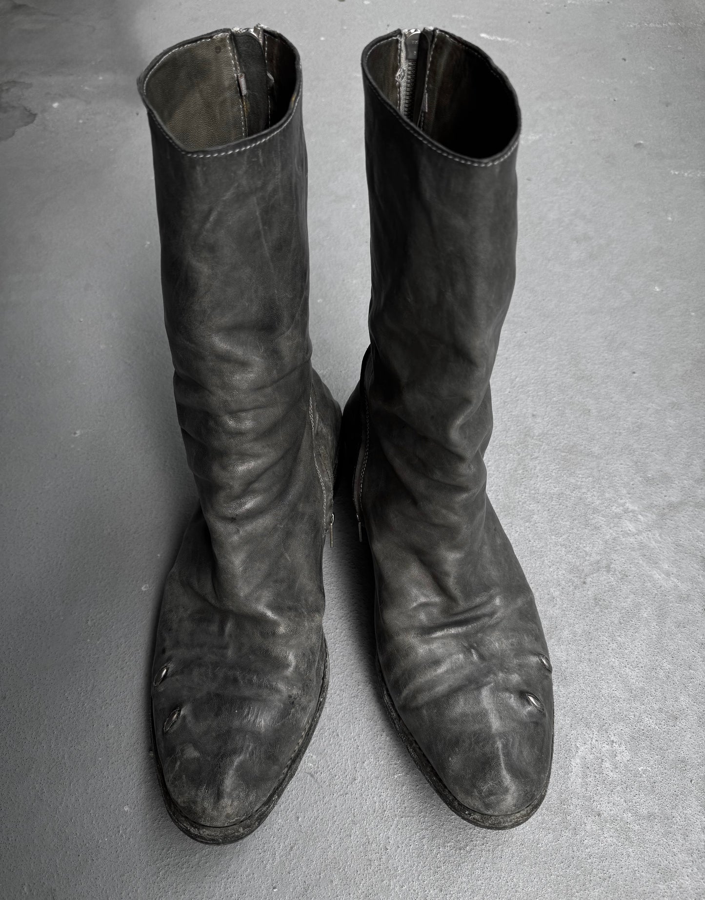 Carol Christian Poell ‘AM/2693P-IN ROOMS-PTC’ Object-dyed Kangaroo Leather Titanium Prosthetic U-Sole Tornado Zip Boots
