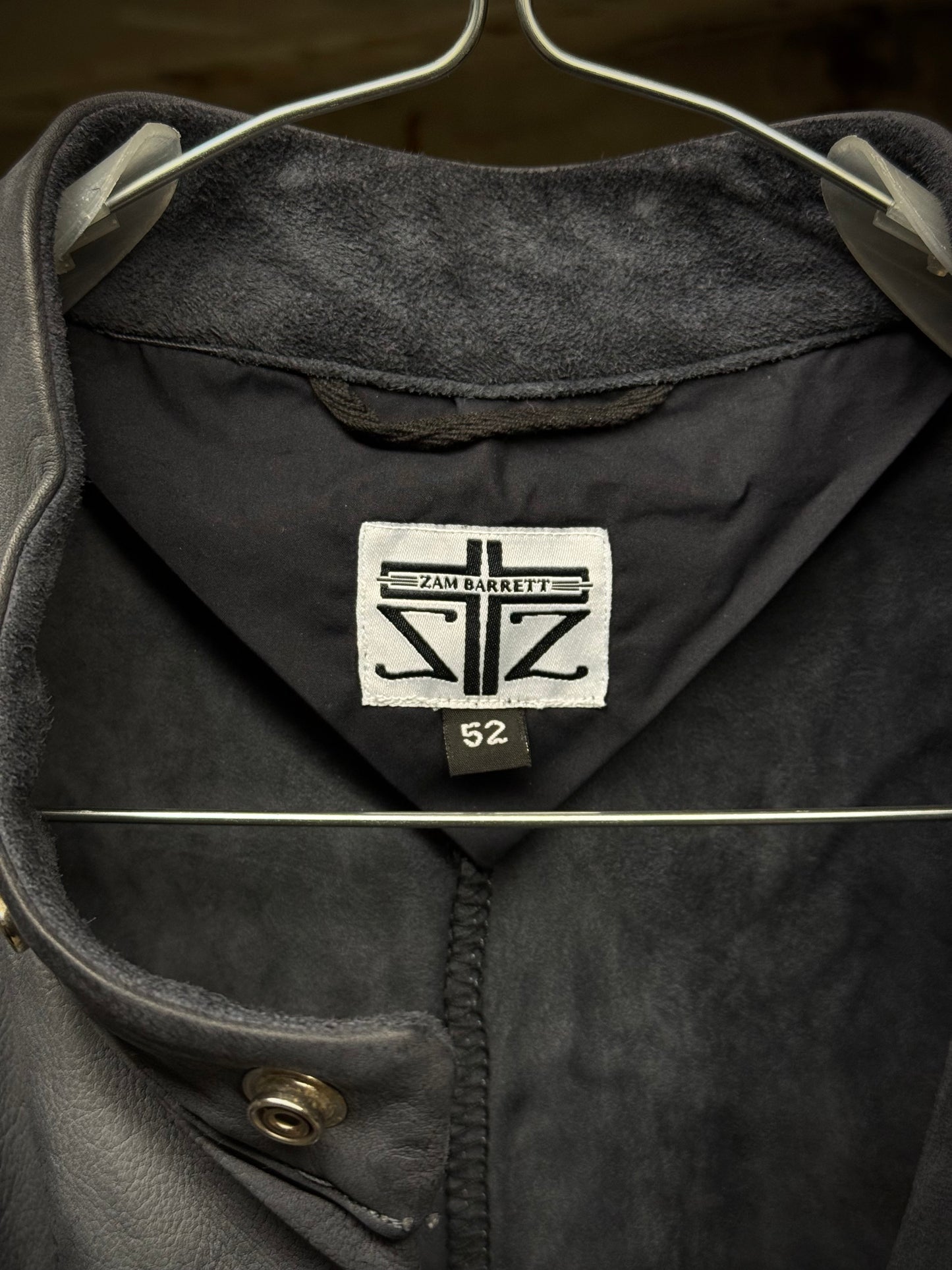 Zam Barrett SS25 Two-Toned Overlock Kangaroo ‘Faulted Shoulder 2.0’ Leather Jacket detail | DRIEW GARMENTS