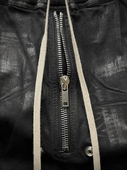 Rick Owens DRKSHDW SS25 "HOLLYWOOD" Double Cargo Jumbo Belas Waxed Flare Denim detail | DRIEW GARMENTS