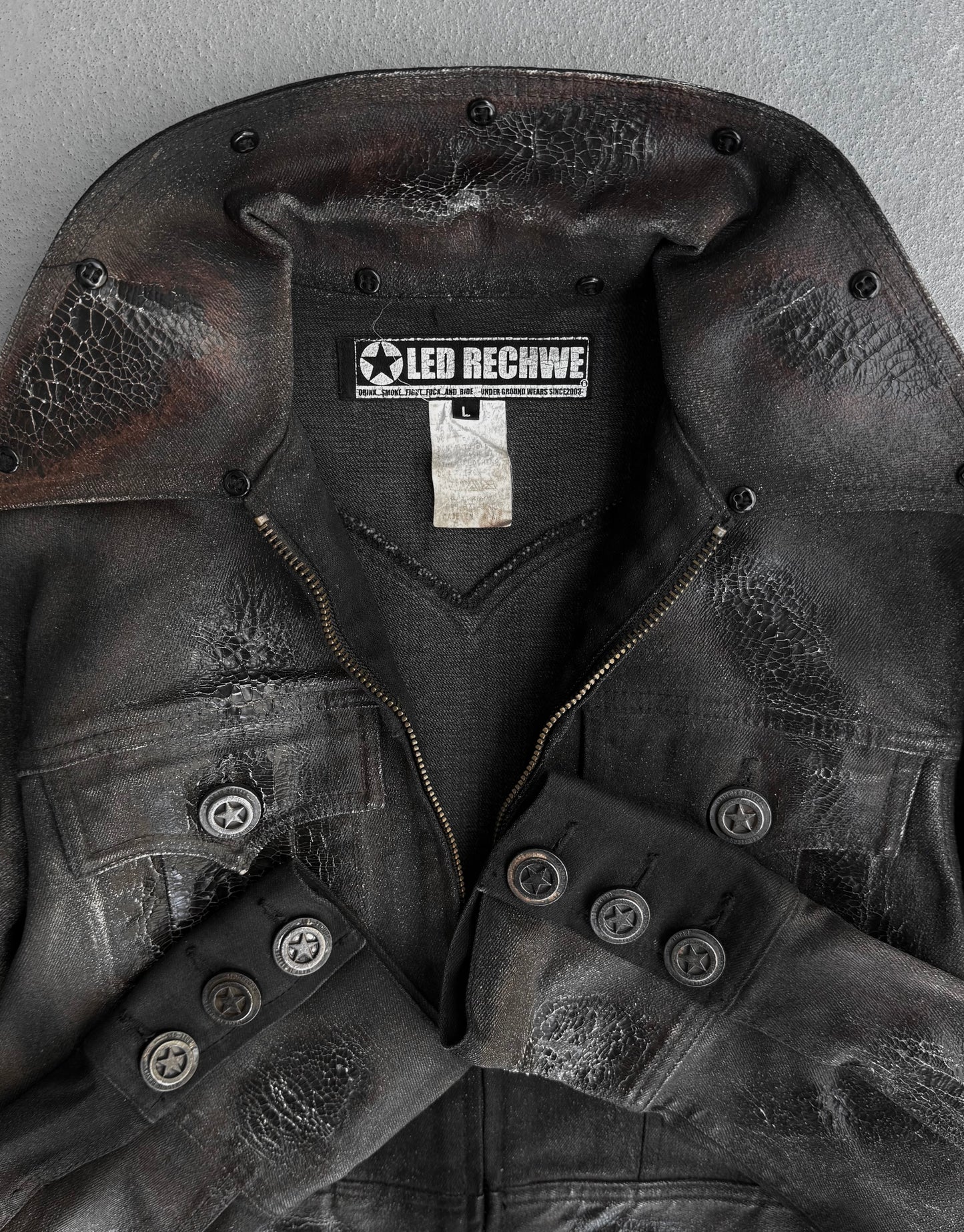LED RECHWE Early 00s Crack Waxed ‘Arizona’ Cropped Trucker Jacket