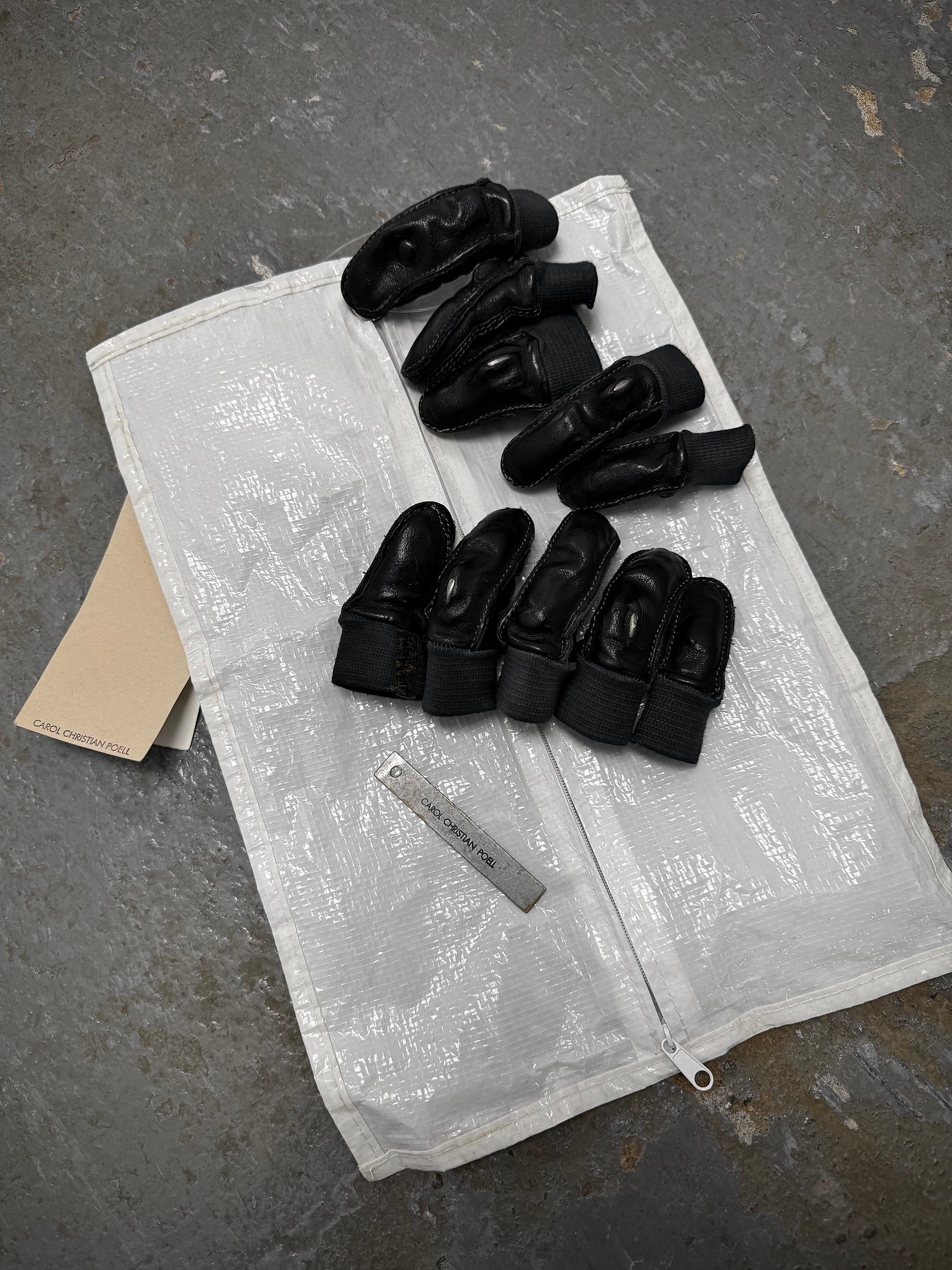 Carol Christian Poell 'AM/2596 ROOMS-PTC/010' Object-dyed Kangaroo Leather Prosthetic Fingers detail | DRIEW GARMENTS