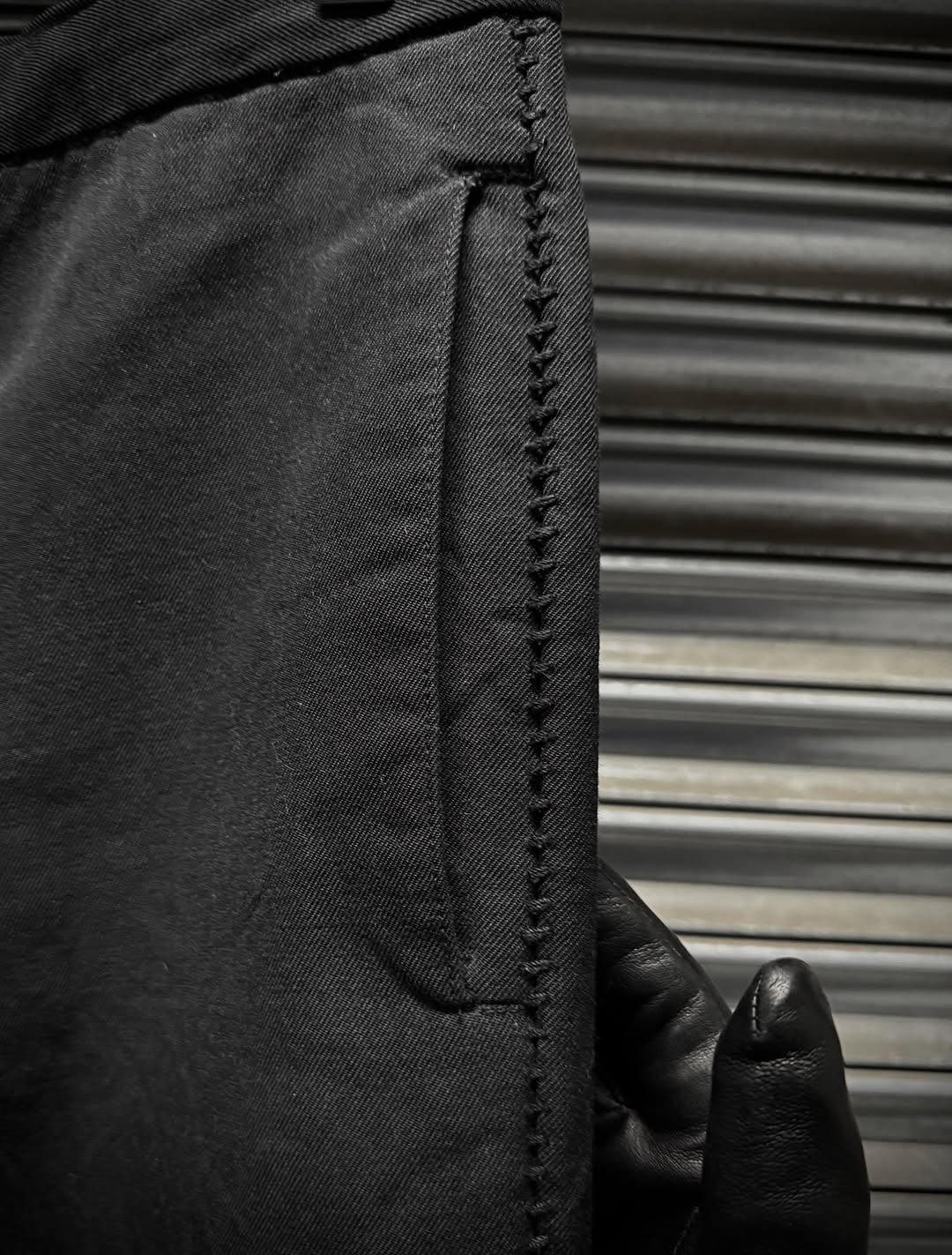 Carol Christian Poell AW04-05 'PM/1992 LANE/10' Overlock Dress Pants detail | DRIEW GARMENTS