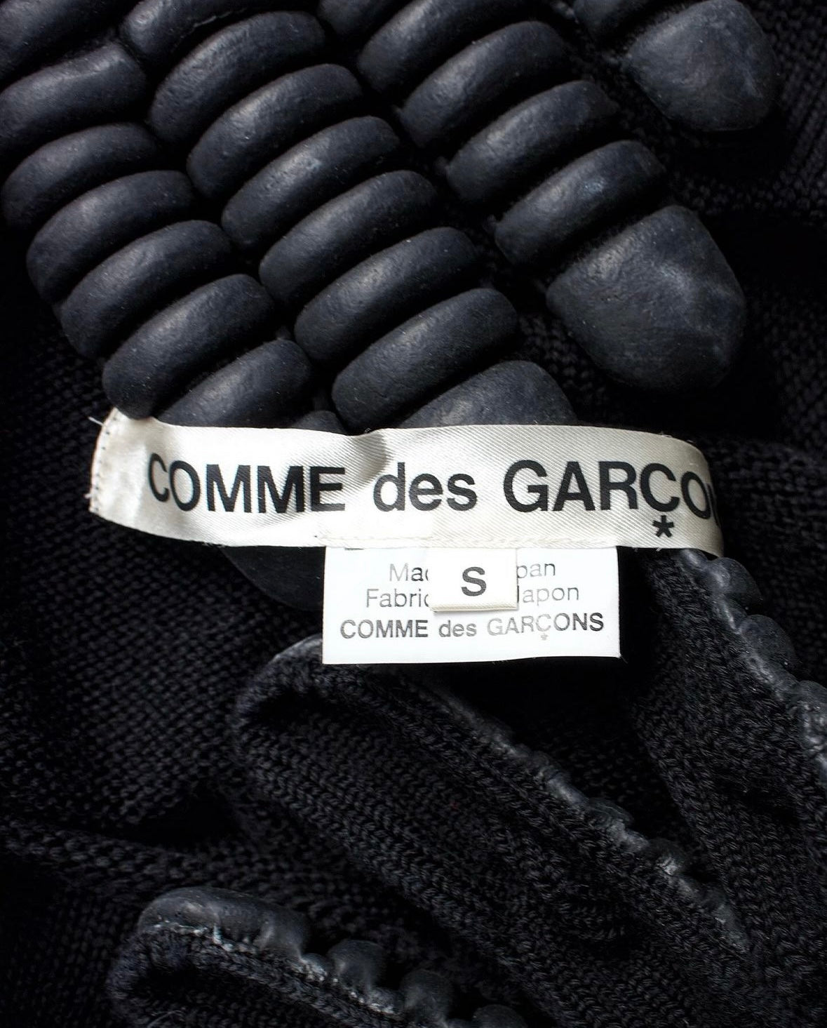 COMME des GARÇONS AW16 Rubber Gloves Convertible Wool Knit Sweater