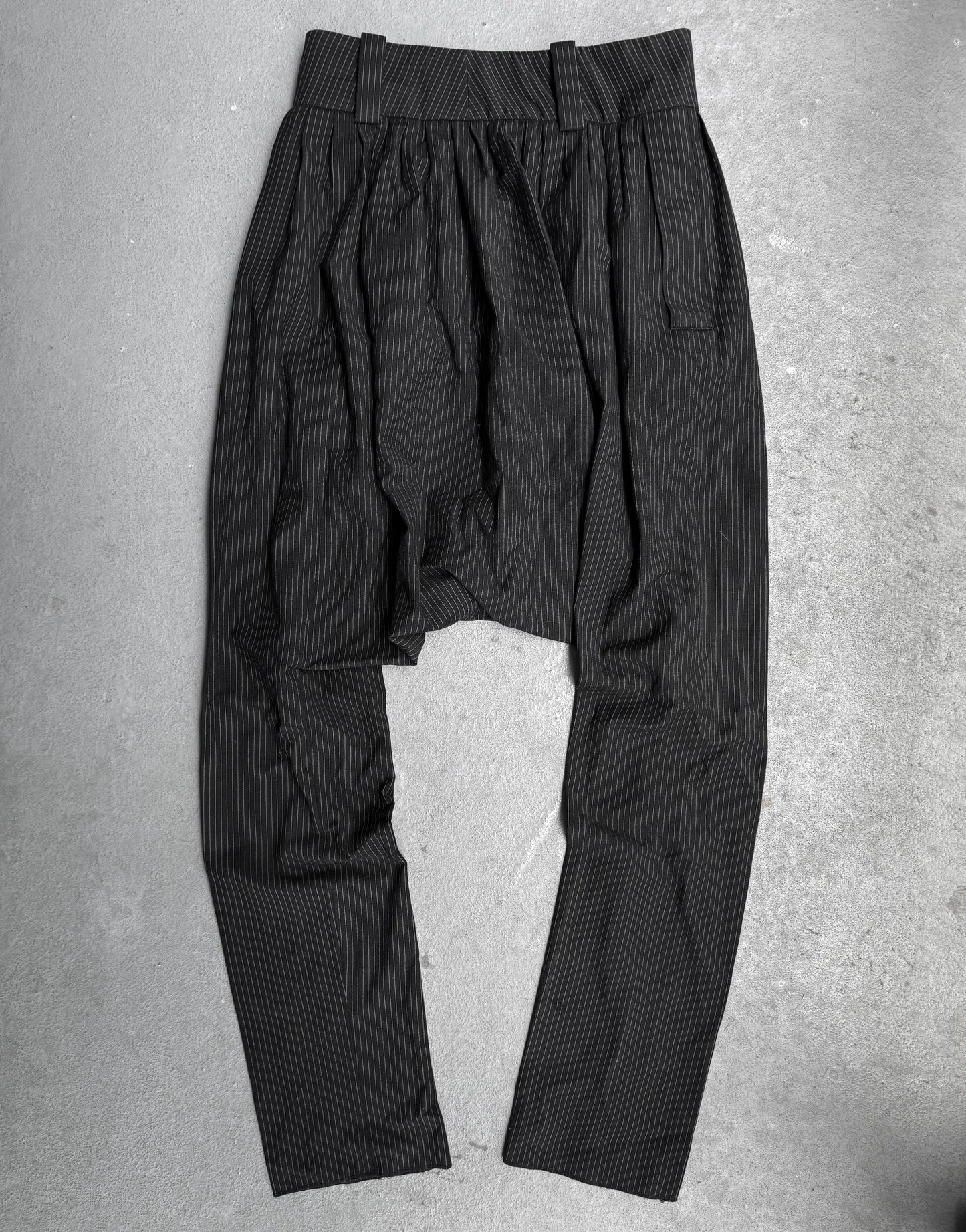 DIOR HOMME AW07 “NAVIGATE” Pleated Pinstriped Sarouel Drop-crotch Trousers