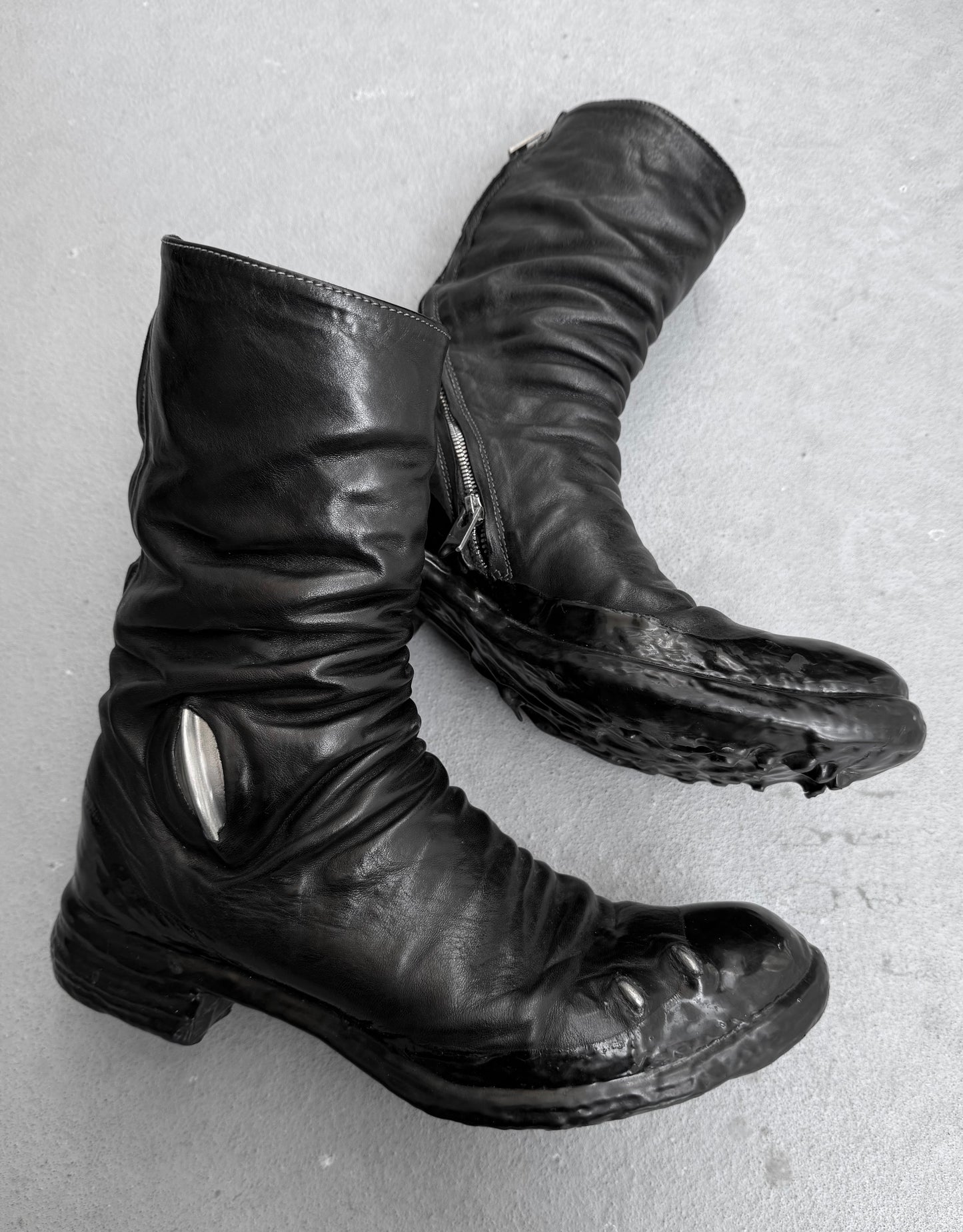 Carol Christian Poell ‘AM/2687PR CORS-PTC’ Objet-dyed Horse Leather Titanium Prosthetic Drip Tornado Zip Boots
