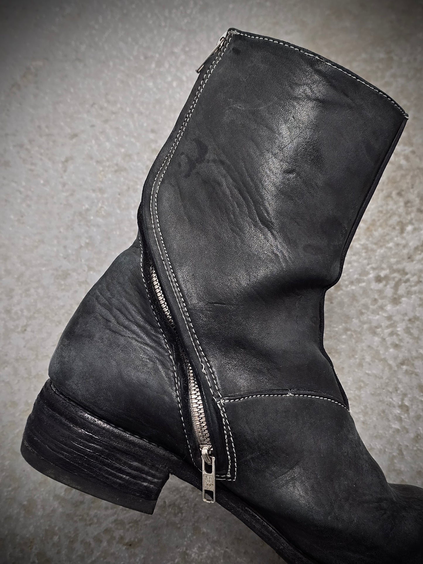 Carol Christian Poell 2009 MALE ‘AM/2521 SX CORS-PTC/12’ Object-dyed Horse Leather Lined Tornado Zip  detail | DRIEW GARMENTS