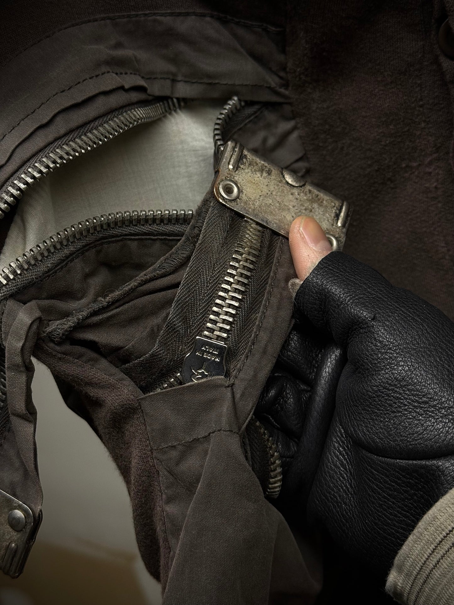 Rick Owens SS04 "CITROEN' Slashed Knee Zipper Cargo Pants detail | DRIEW GARMENTS