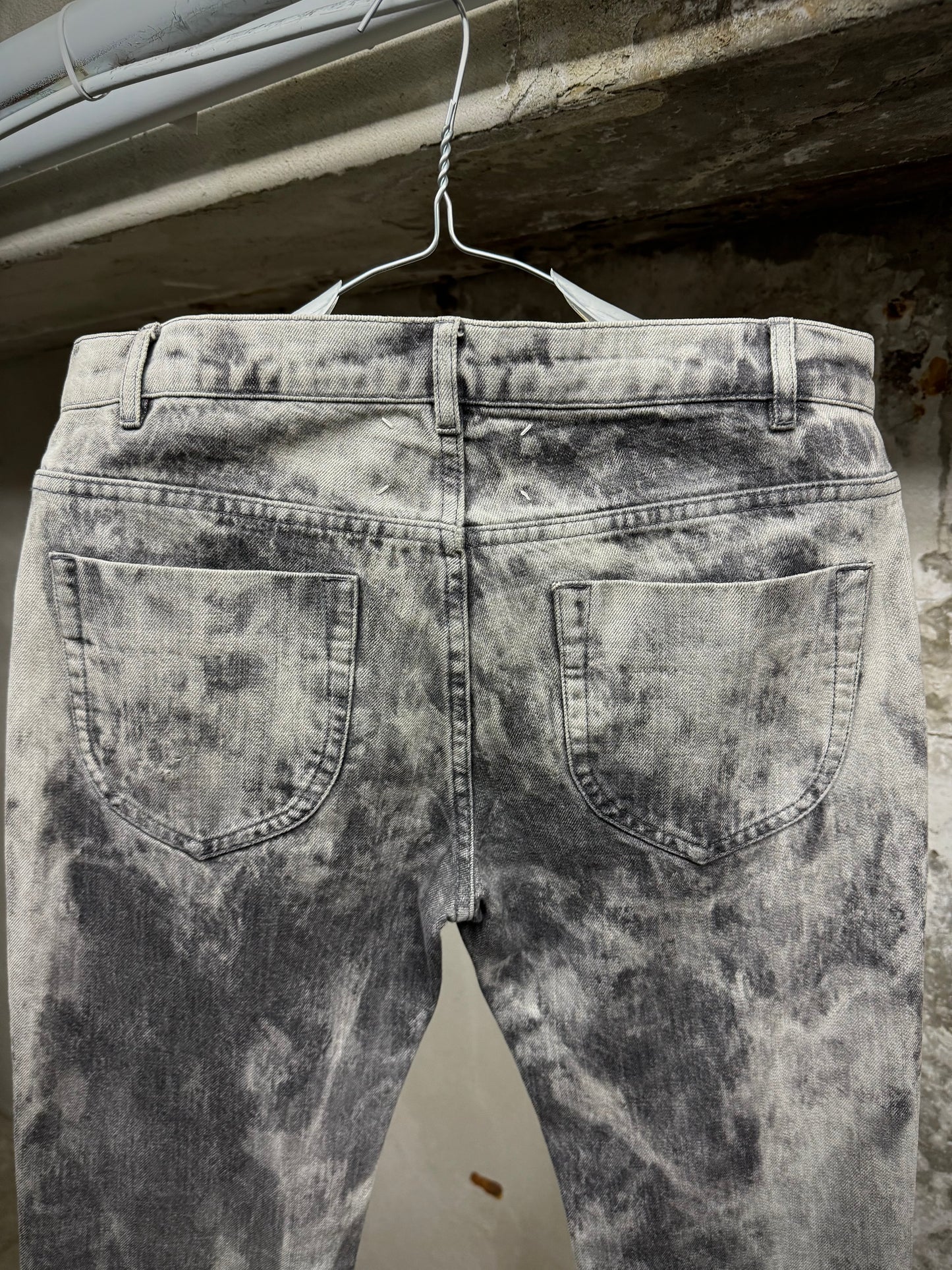 Maison Martin Margiela AW10 Grey Acid Wash Skinny Denim detail | DRIEW GARMENTS