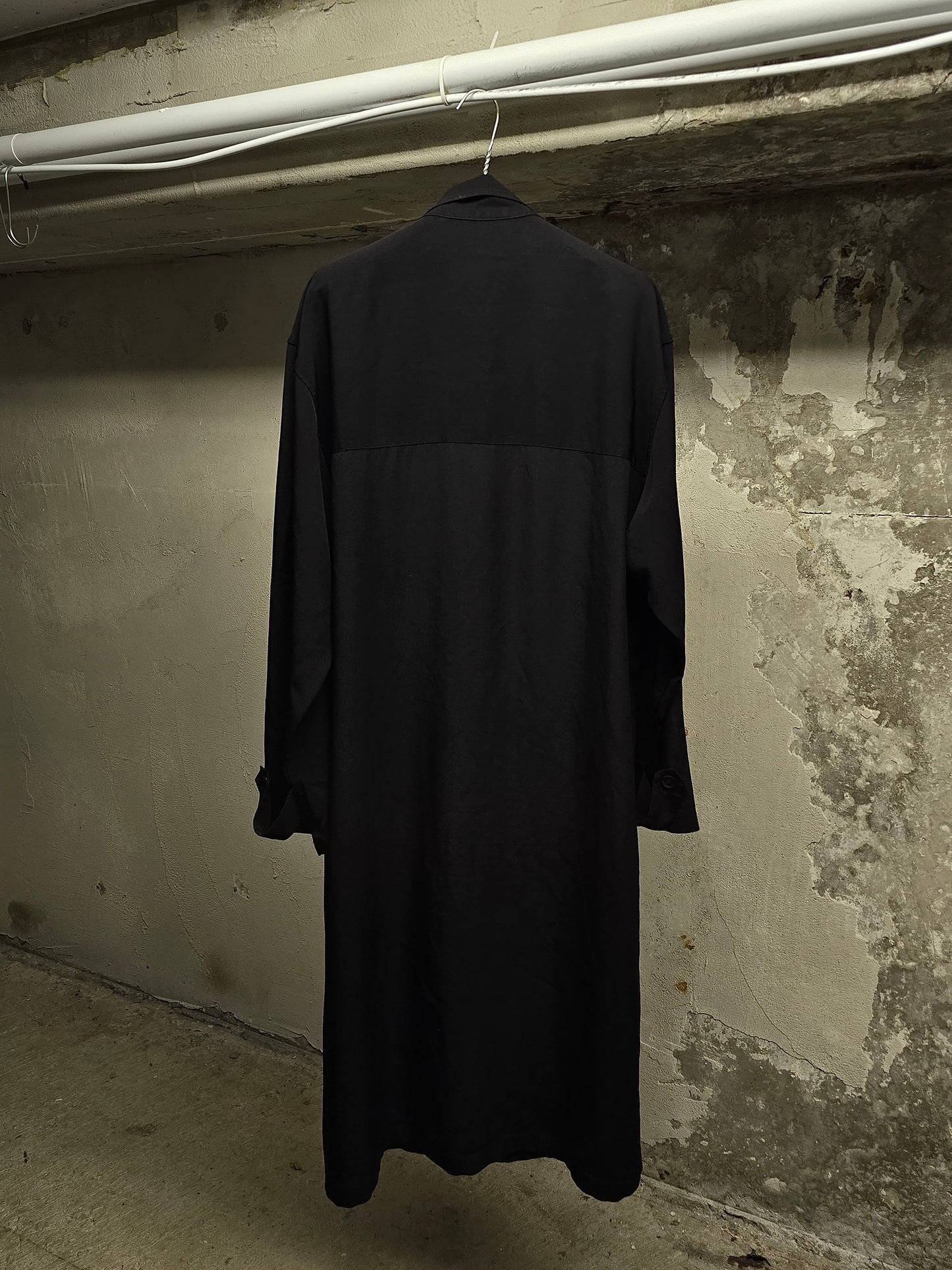 Yohji Yamamoto POUR HOMME SS24 Triacetate Poly Tuxedo Oversized Long Coat detail | DRIEW GARMENTS