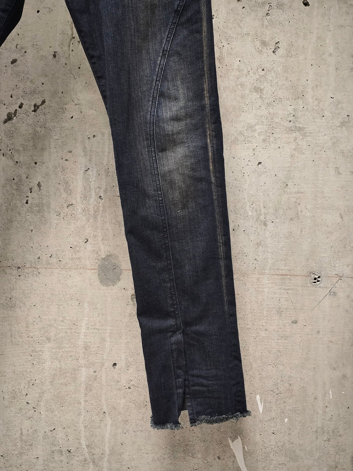 Isamu Katayama "BACKLASH" SS17 Dark Wash Indigo Frayed Split Hem Skinny Denim