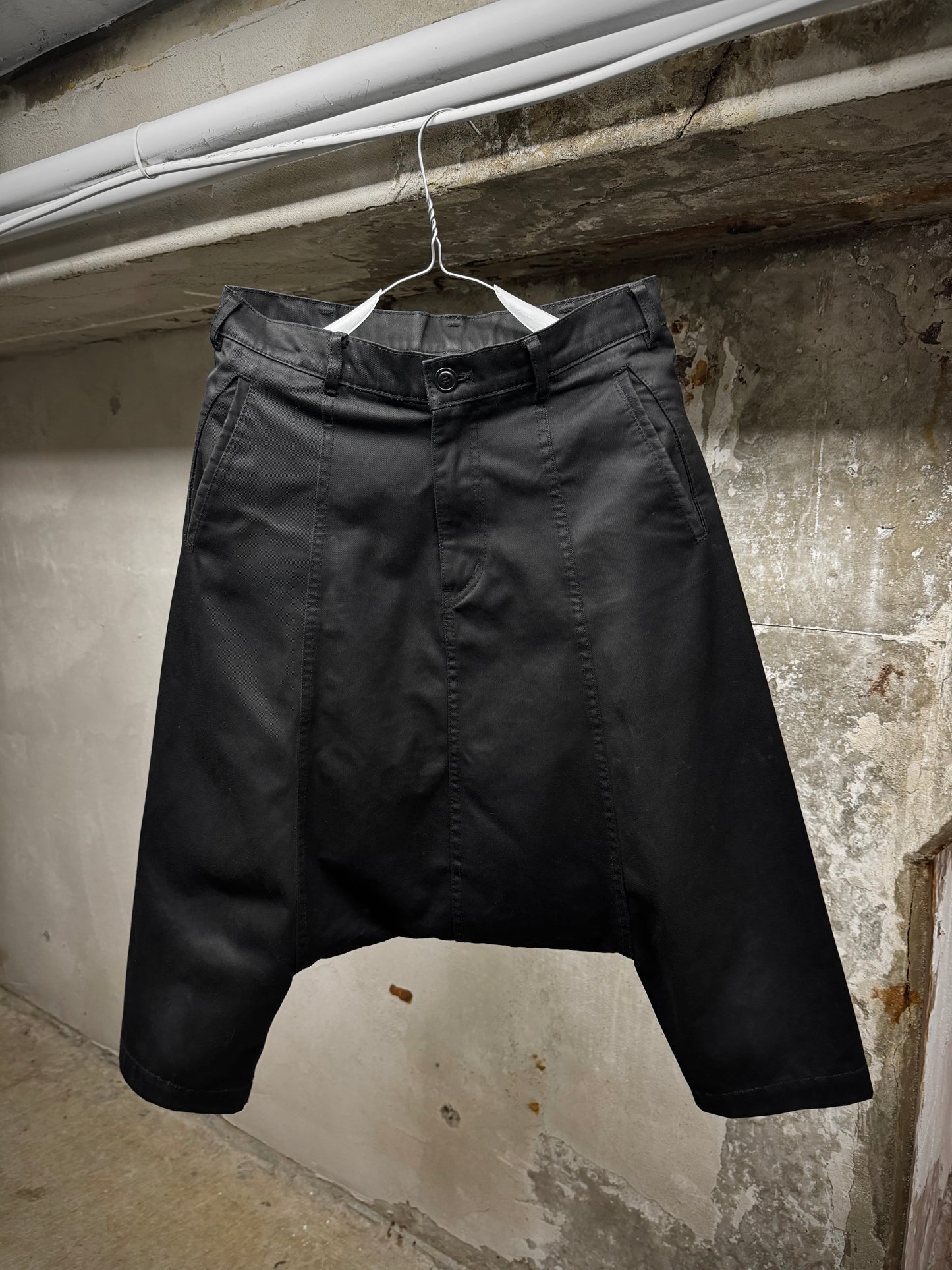 COMME des GARÇONS BLACK COMME des GARÇONS SS13 Cropped Drop-Crotch Denim detail | DRIEW GARMENTS