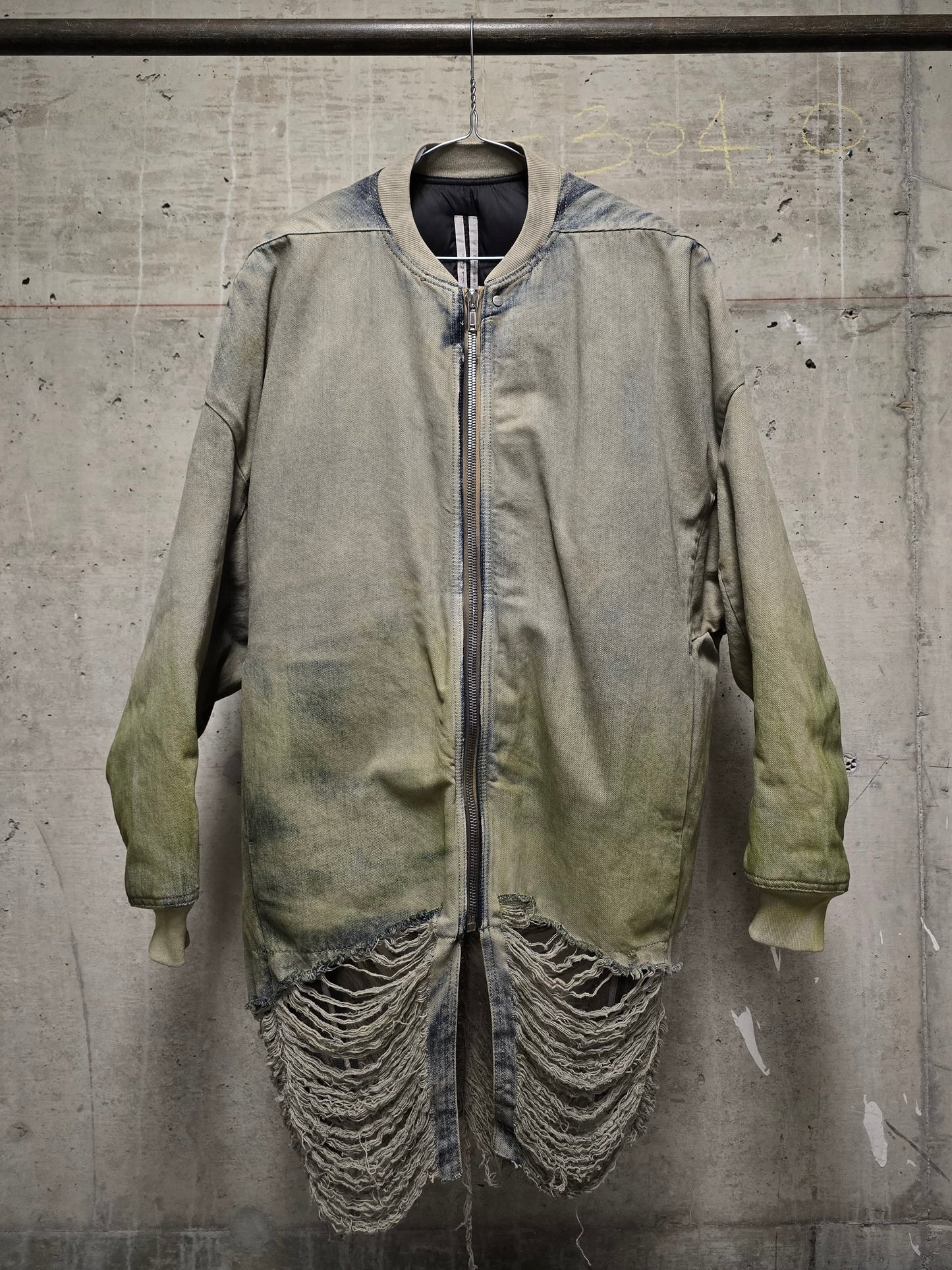 Rick Owens AW23 "LUXOR" PEARL ACID DEGRADE Jumbo Peter Flight Padded Denim Jacket
