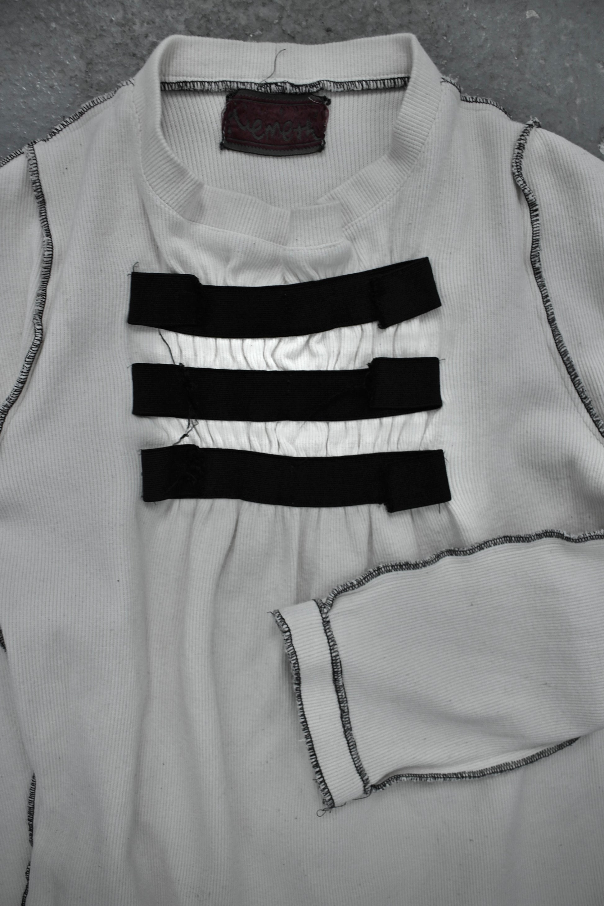 Christopher Nemeth Late 90s Exposed Overlock Stitch Ruched Rugby Cotton Long-sleeves detail | DRIEW GARMENTS