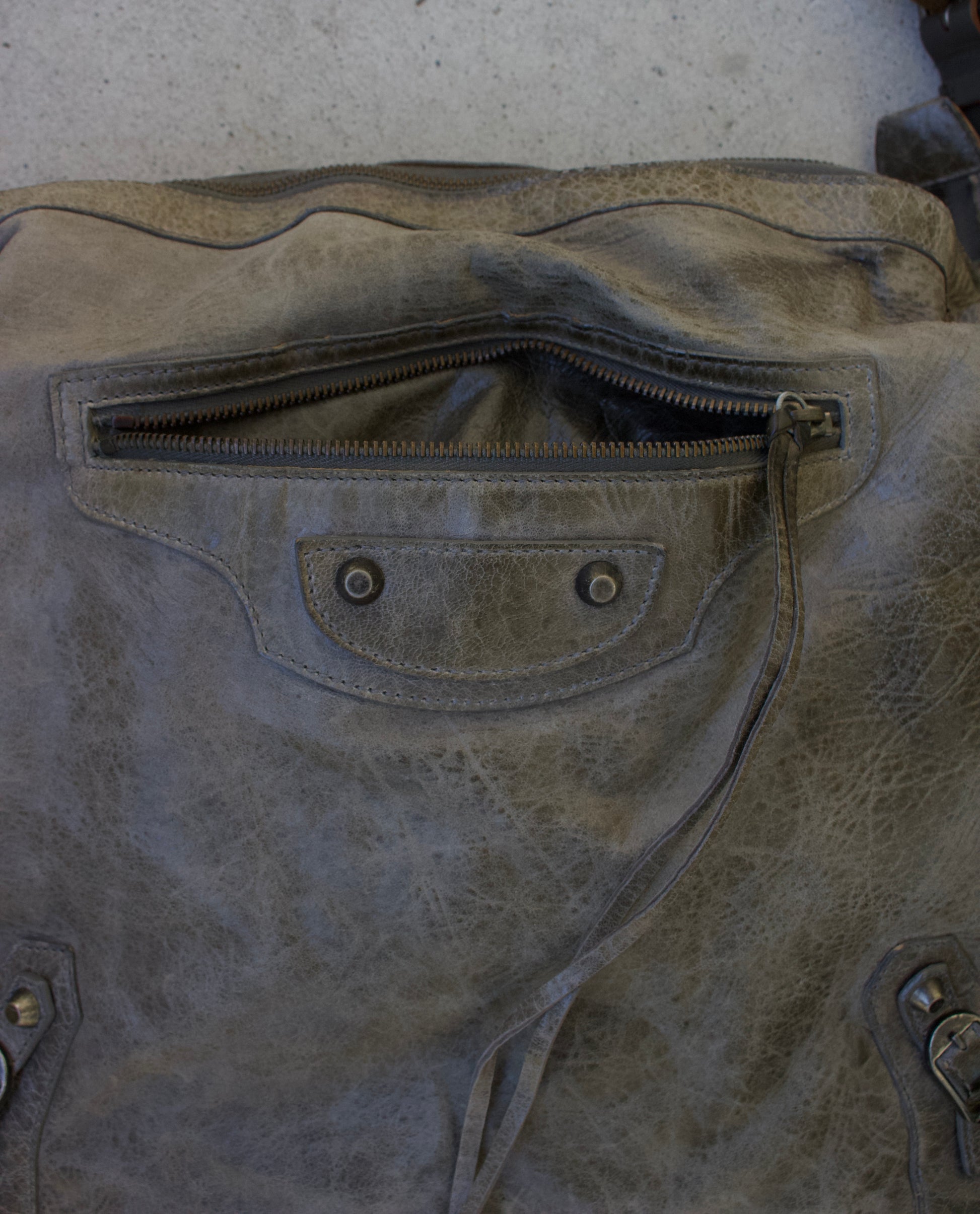 front zip pocket detail shot grey Balenciaga Day Motocross Side Bag