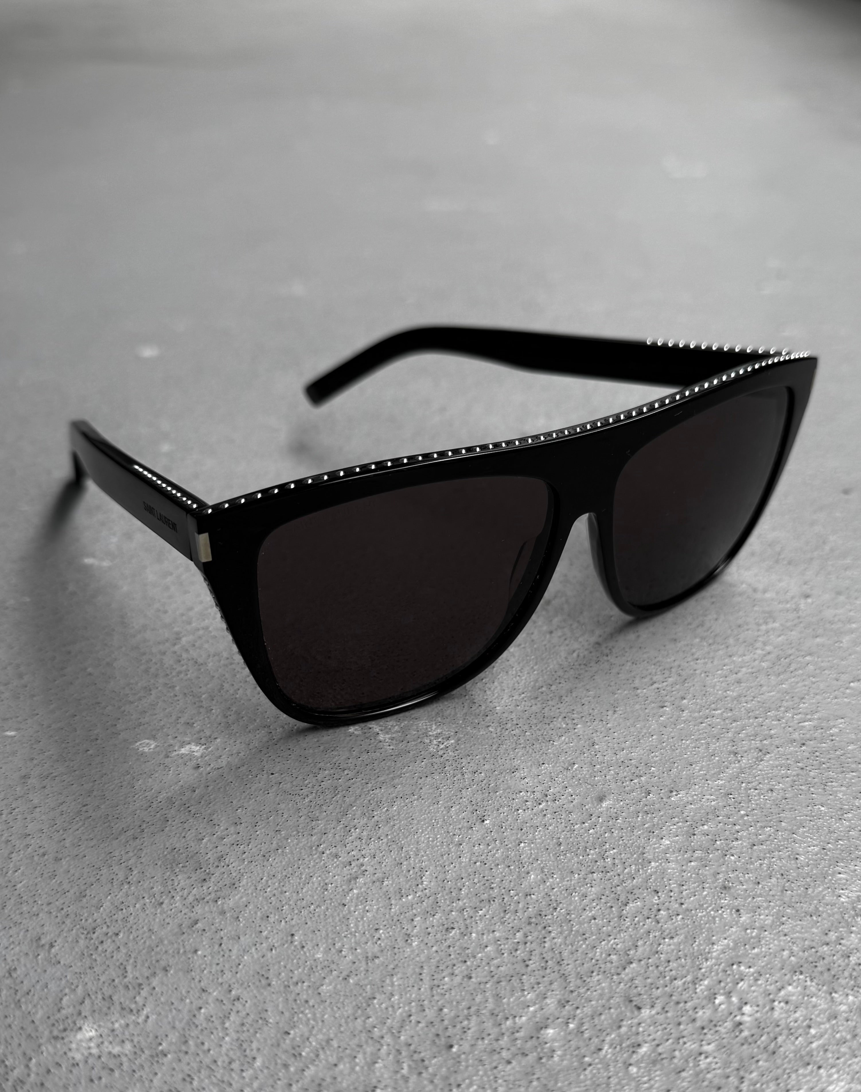 Saint Laurent Paris AW19 Ace Square Frame Sunglasses | DRIEW
