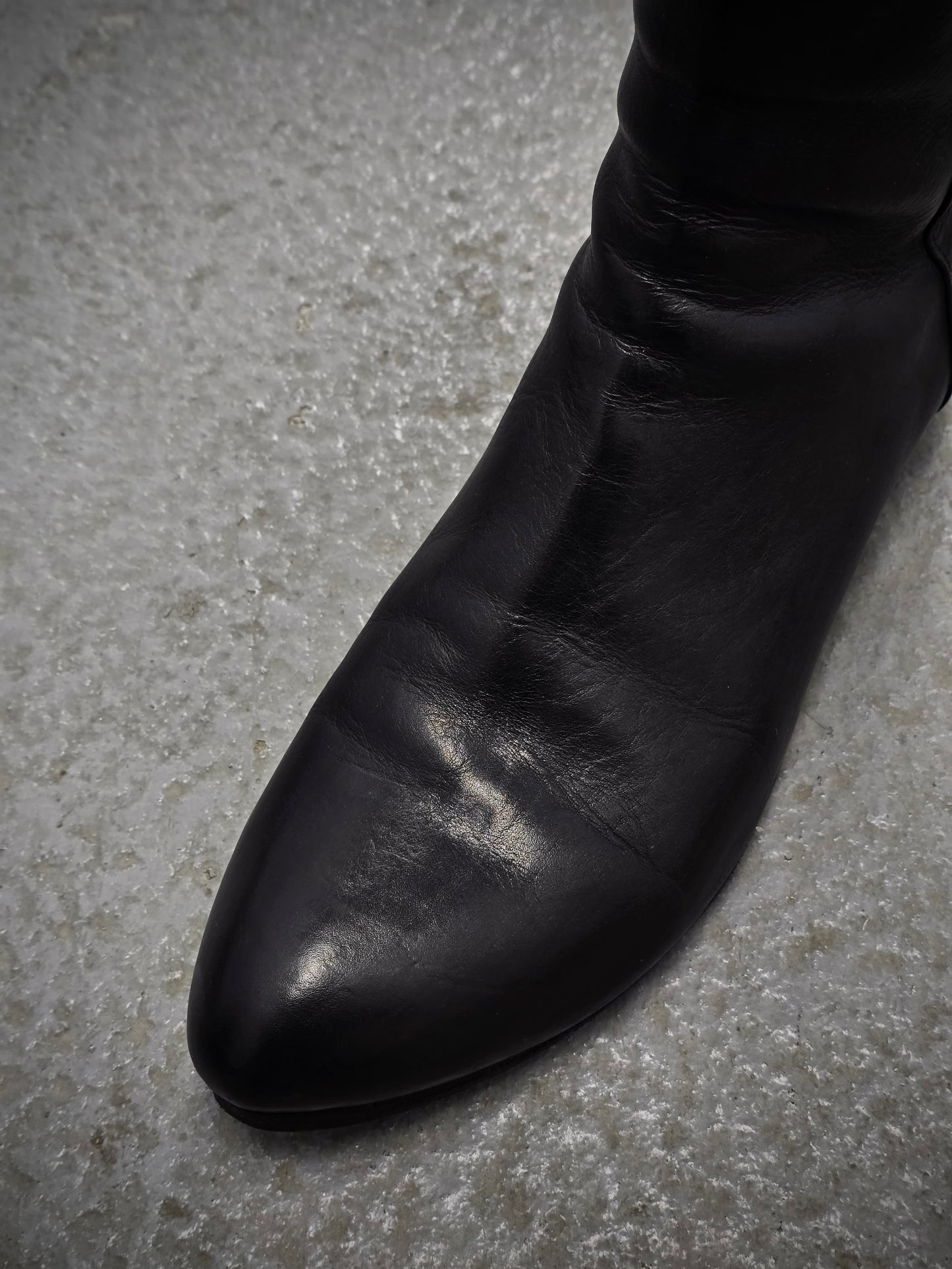 Reinhard Plank Side Zip Cow Leather Western Boots detail | DRIEW GARMENTS
