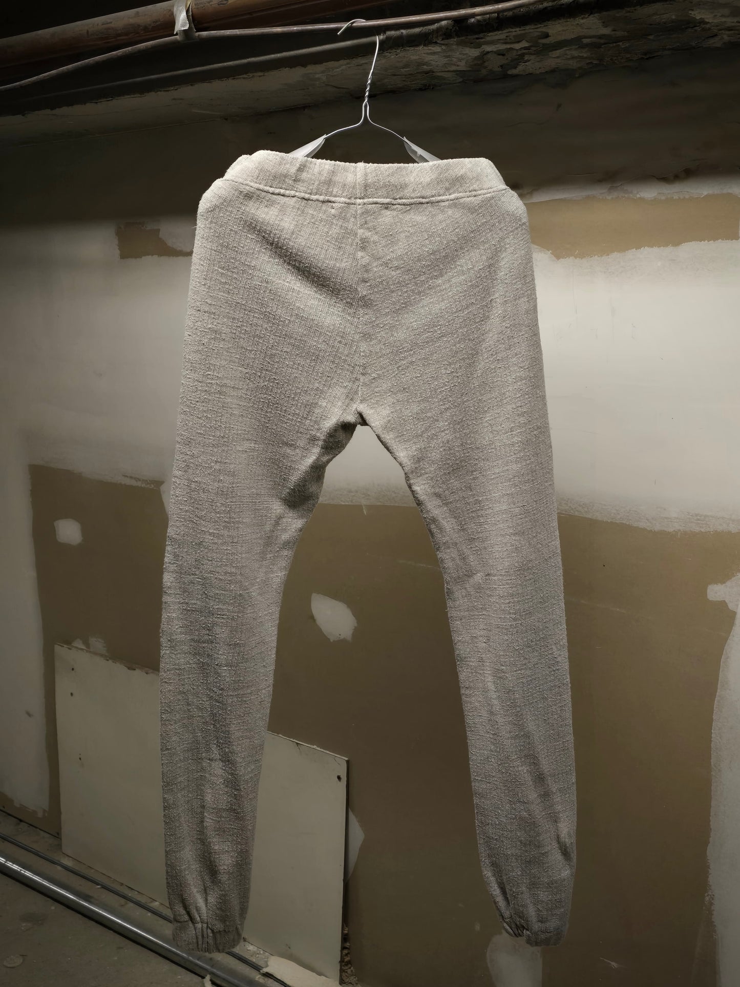 m.a+ by Maurizio Amadei SS24 'P1121EE JMH' Fitted Linen Knit Jogging Pants