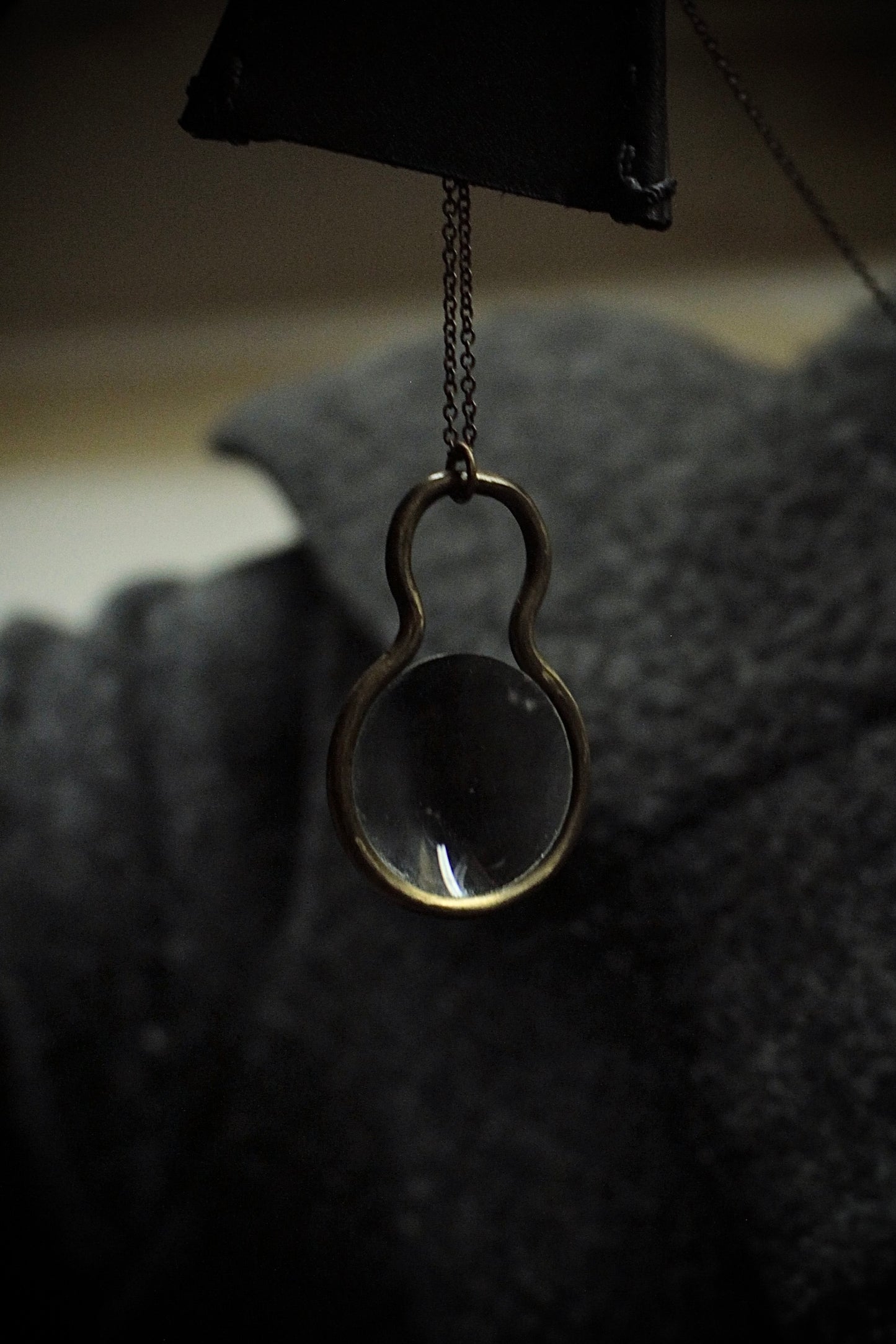 DEVOA x ï o l o m 'DH-KPTB' Brass Chain GUIDI Calf Leather Glass Loupe