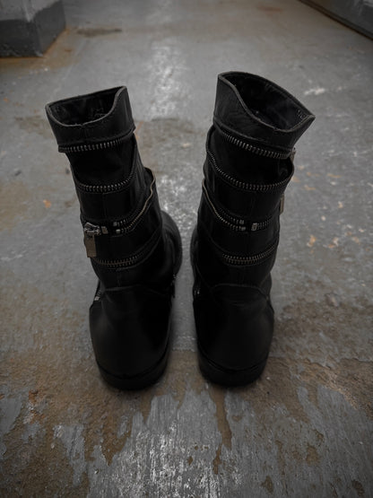 Raf Simons AW06-07 "Ashes & Heroes" Accordion Multi-Zip Leather Boots detail | DRIEW GARMENTS